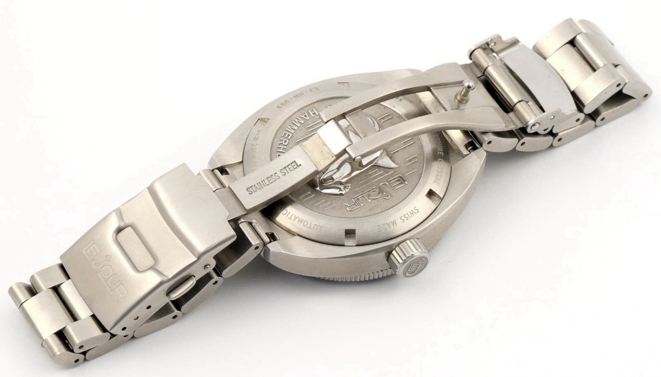 Le Jour Hammerhead Swiss Automatic Divers Watch on Bracelet LJ-HH-002