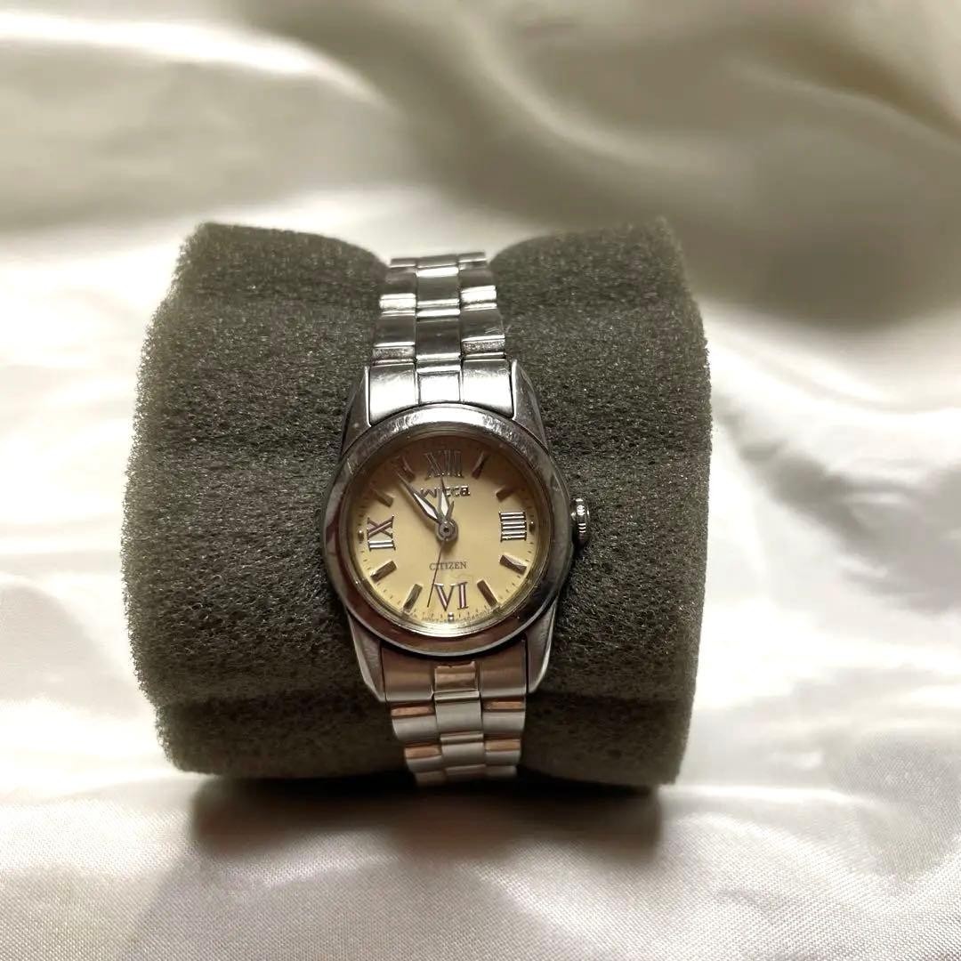 wicca Women’s Analog Watch