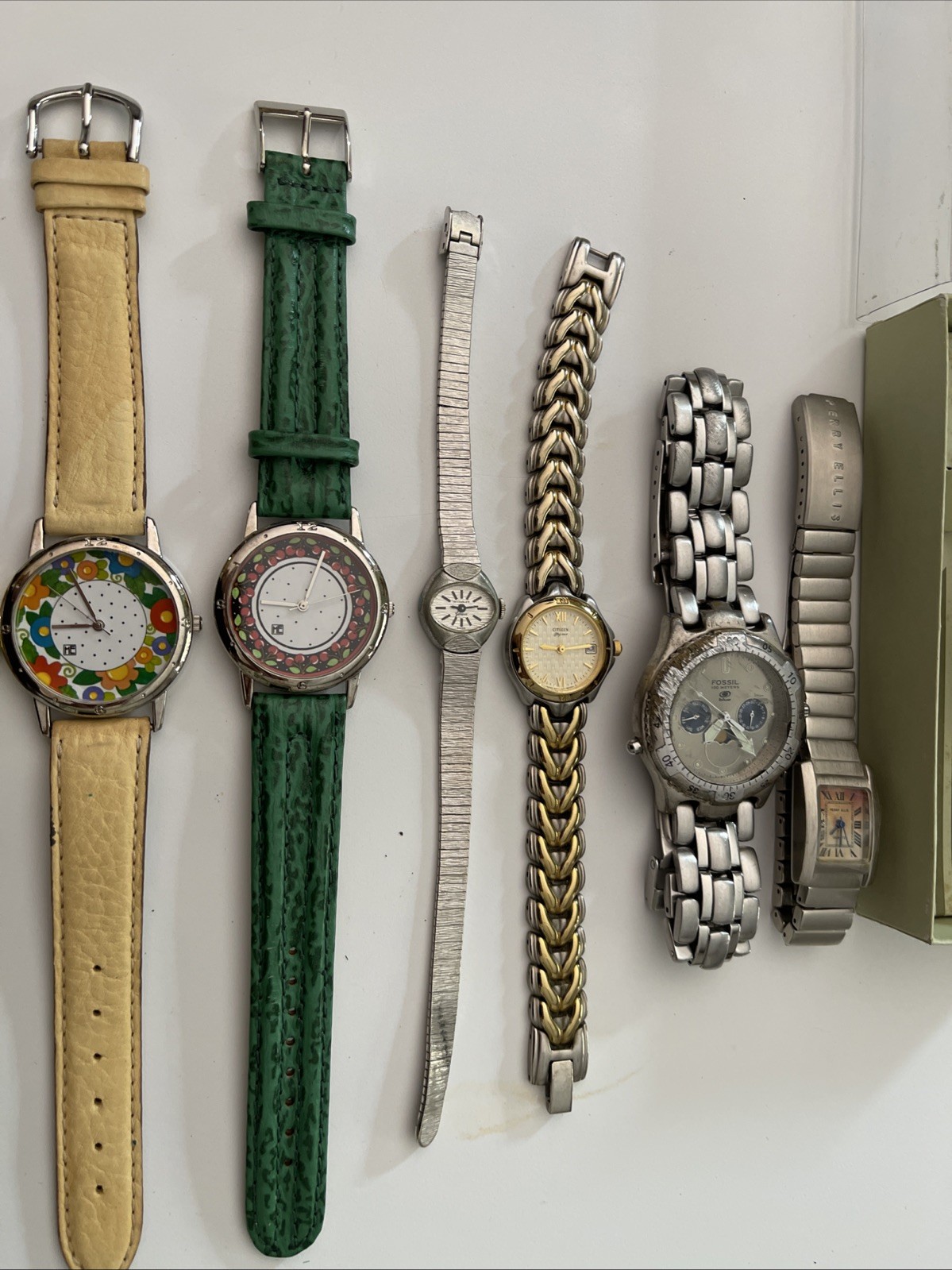 Bulk Watch Lot 11 Pieces Vintage & Modern Mixed Styles Casual Designer As-Is