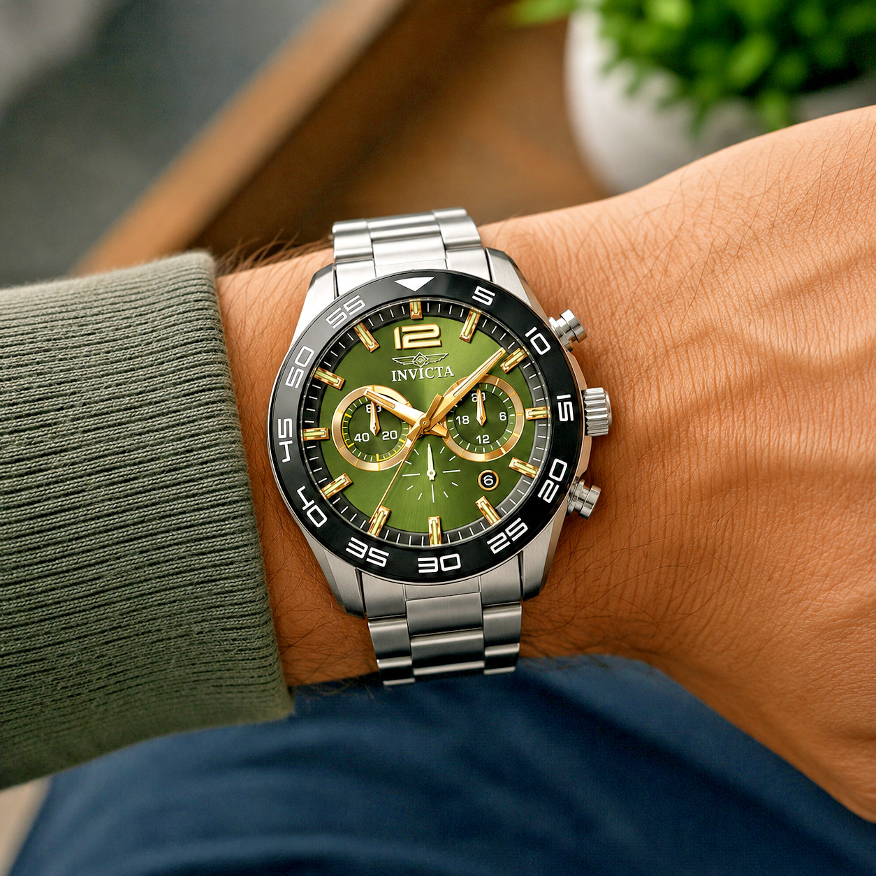 Invicta Speedway Dynamite Men’s Watch. Quartz. Steel. 46.5mm. 100m.