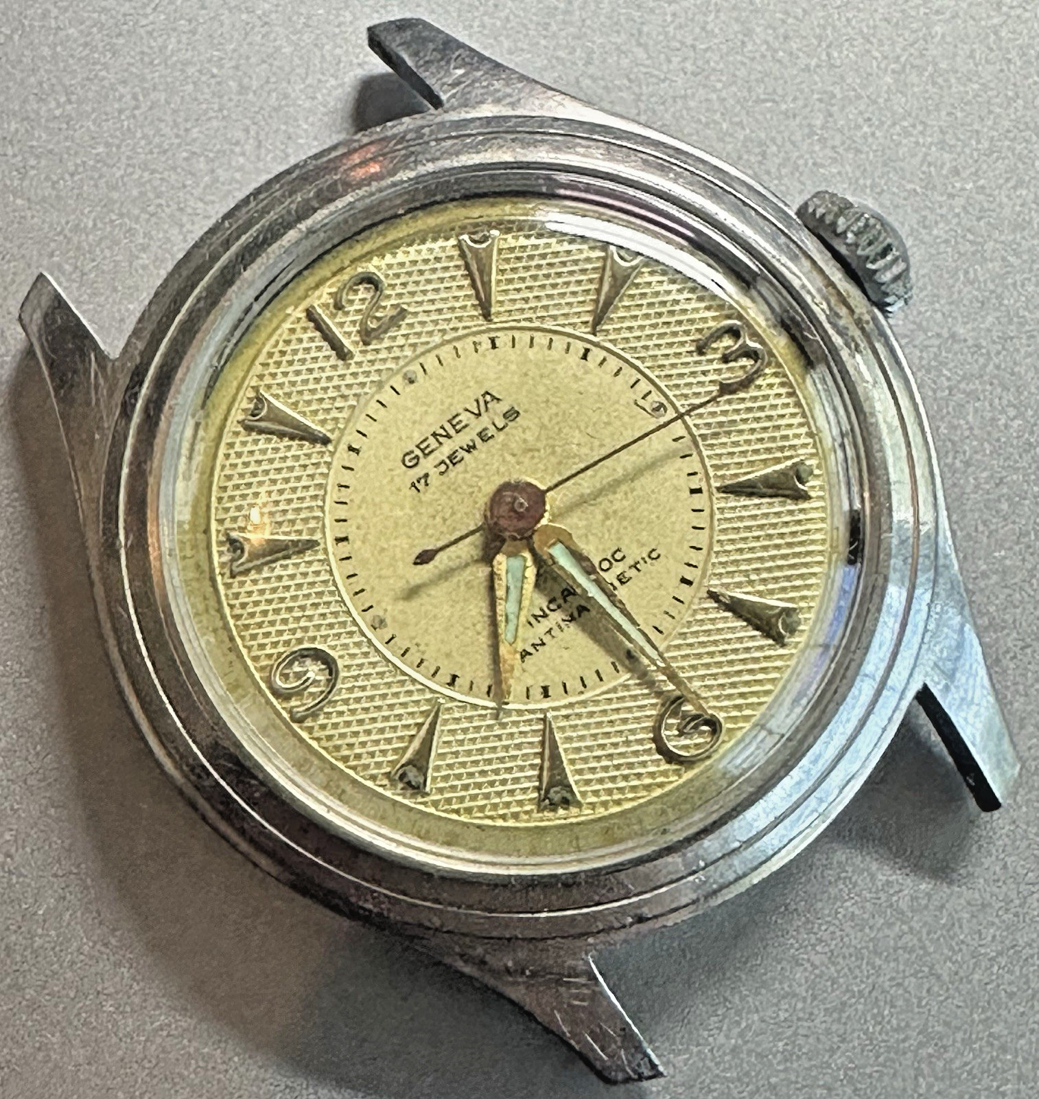 * Vintage 1940s MINTY BEAUTY! ELOGA Geneva Mens Wrist Watch 32mm RUNS S50