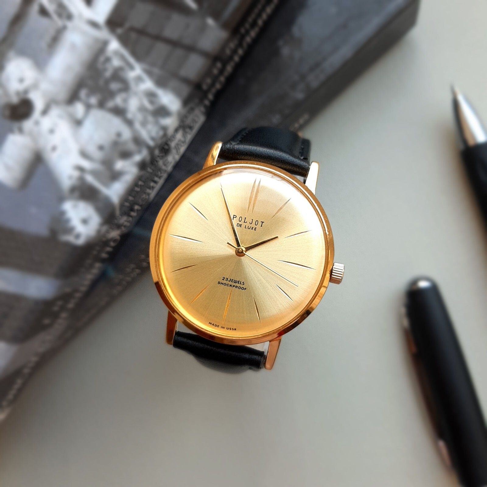 Minimalist wrist watch Poljot de luxe mechanical watch for men, slim watch