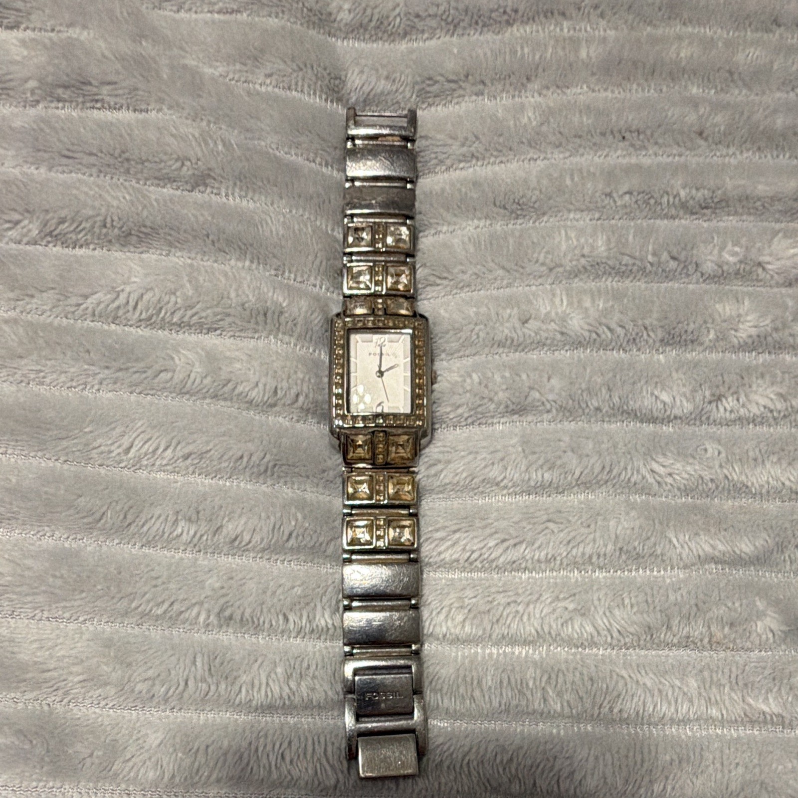 Fossil F2 Women’s Rectangle Silver Analog Quartz Watch SS Bracelet 50m WR