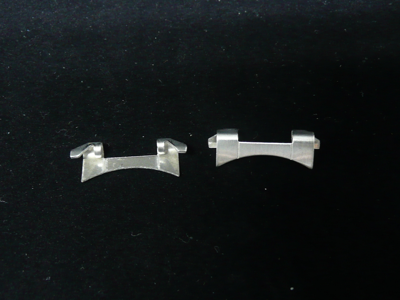 Bracelet End Links Seiko 7006-8007 stainless steel 18mm inner 10mm opining Band
