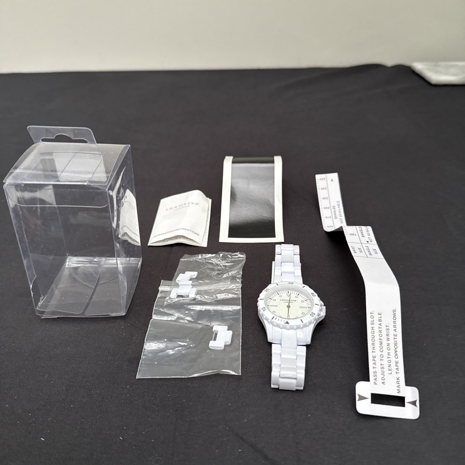 Identity London Unisex – Watch. White Plastic. (B35)