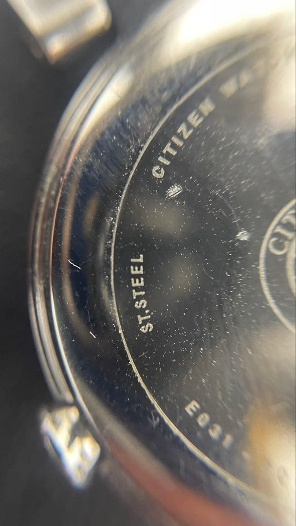 CITIZEN Eco-Drive wristwatch, oval shape.