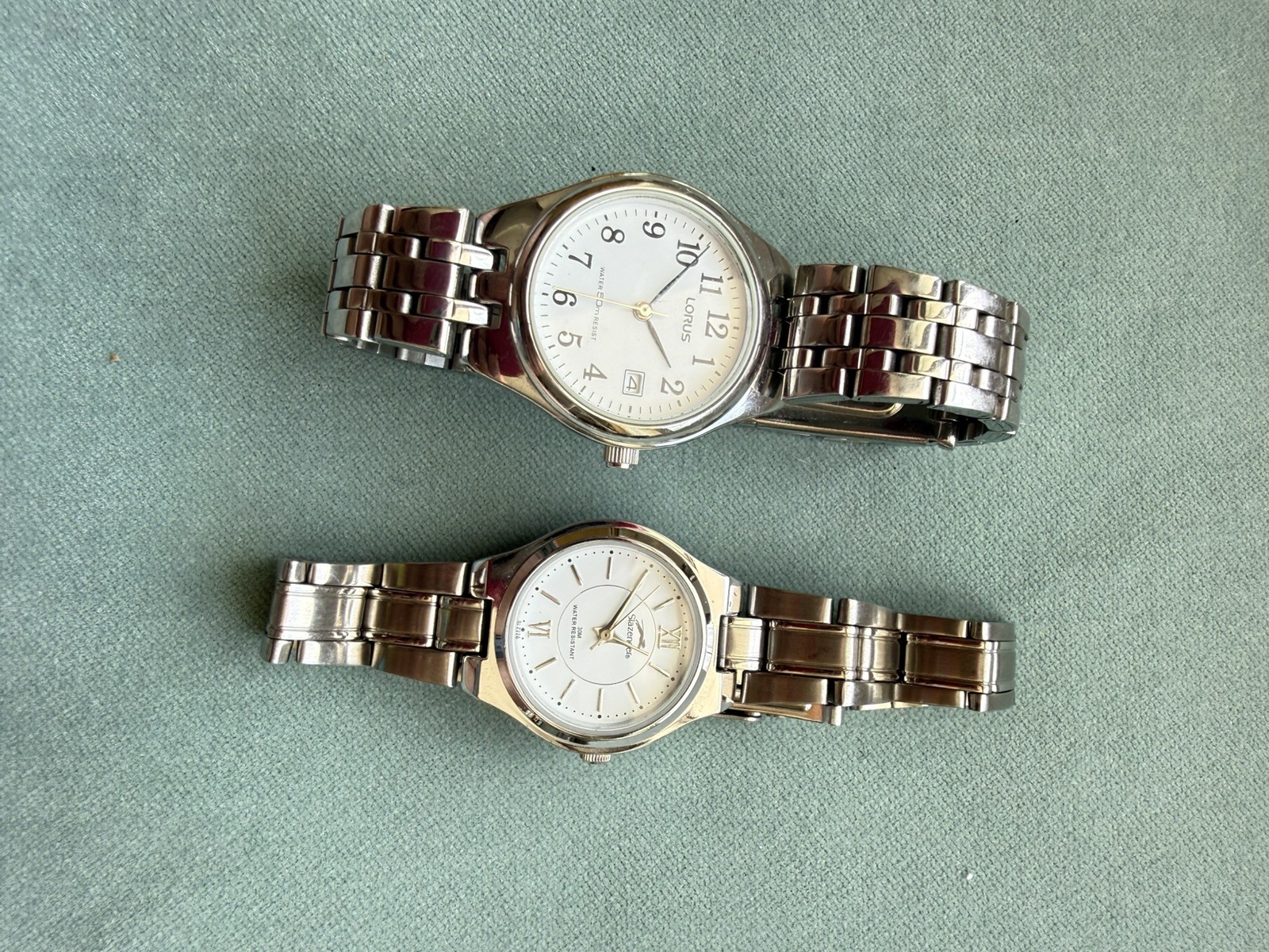 25 WORKING with batteries JOBLOT WATCHES vintage/modern gold/silver tone