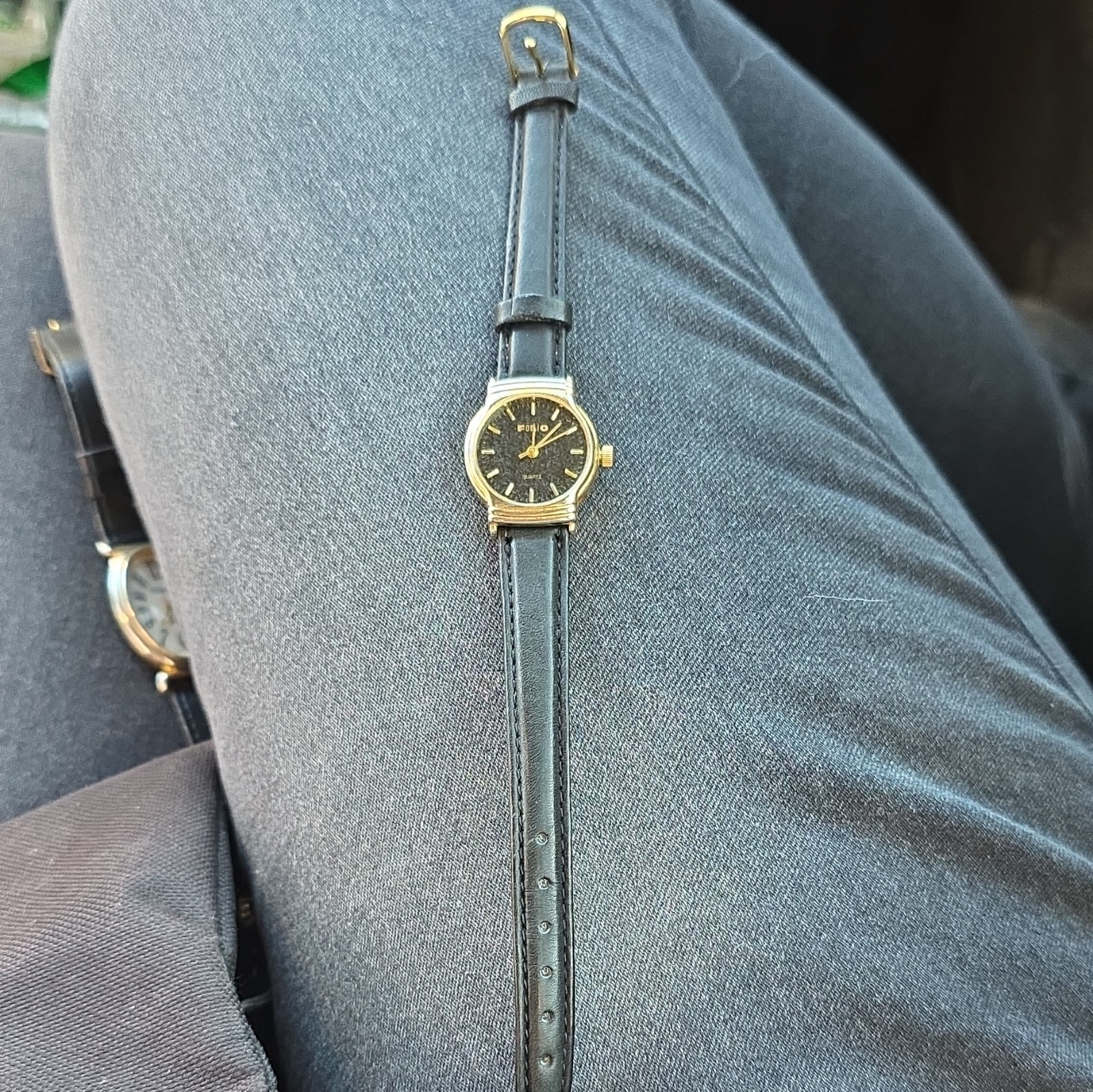Folio Women’s Quartz Analog Dress Watch Black Dial Gold Case Black Leather 2pc