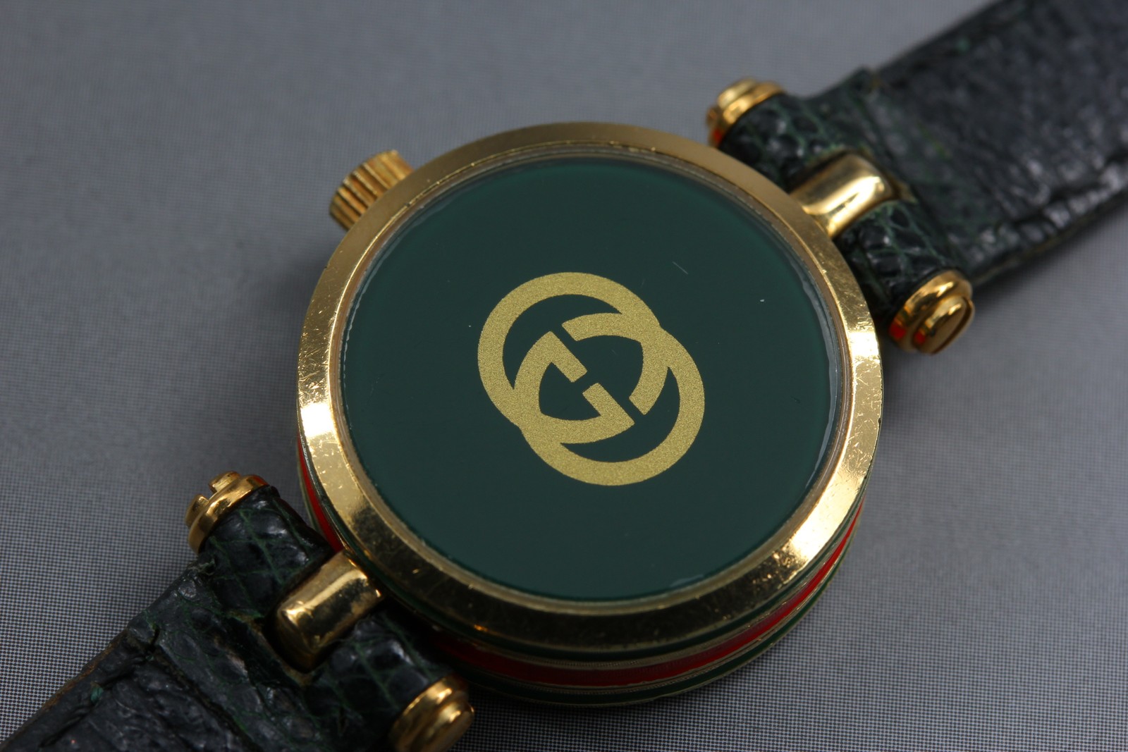 [Exc+5] GUCCI 2000L Green And White Dial Quartz Woman’s Watch JAPAN
