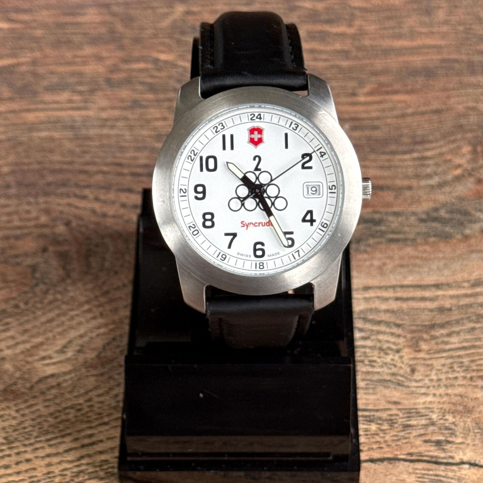 Vintage Victorinox Swiss Army Syncrude Company Watch