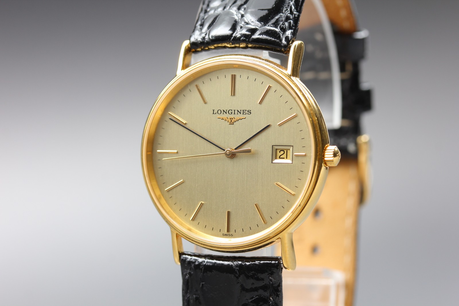 [Near MINT w/ Card] LONGINES Grand Classic L4.720.2 33mm Qz Gold Date Men Watch