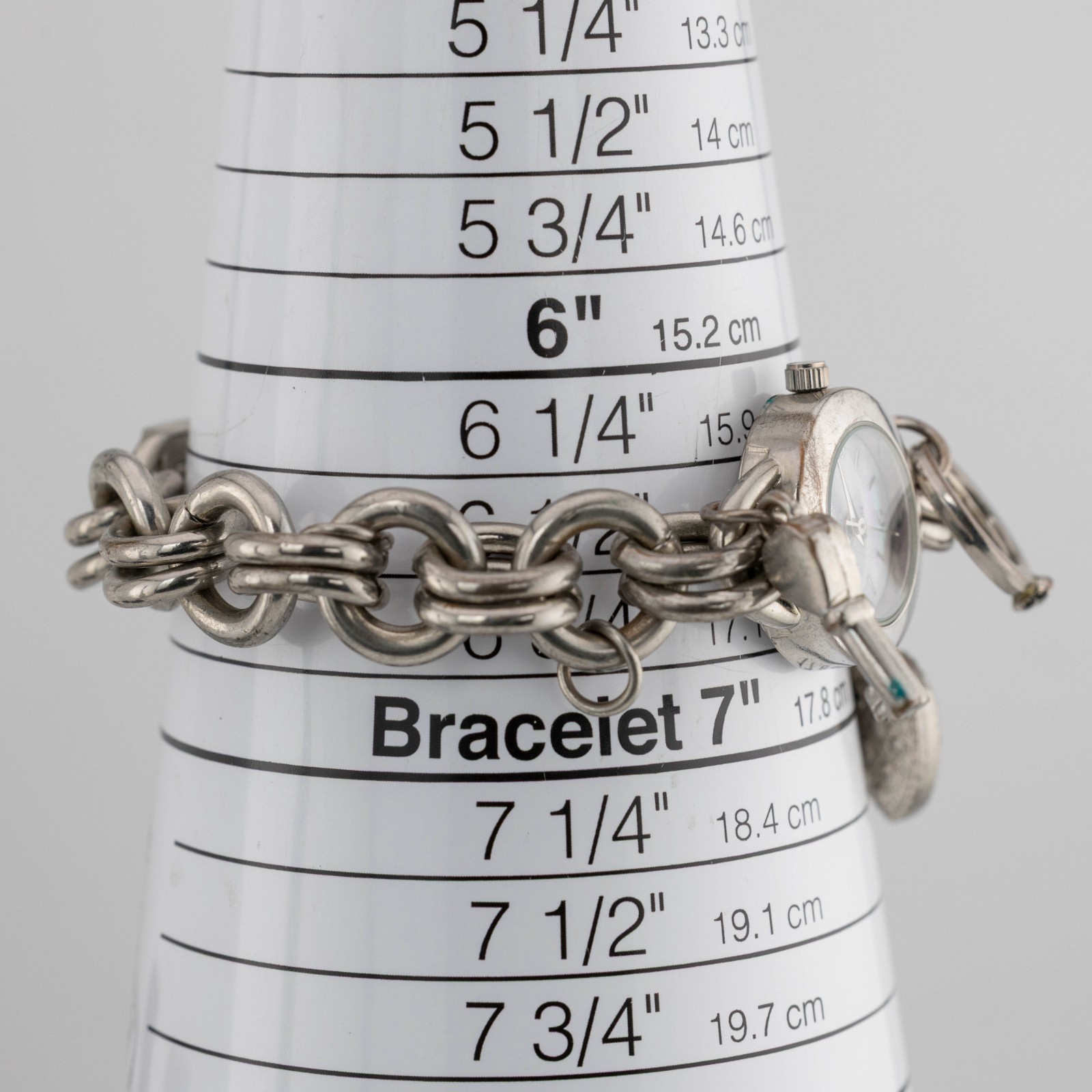 BONGO BG4750 Charm Bracelet Quartz Analog Women’s Watch Sz. 6 1/2″ New Battery