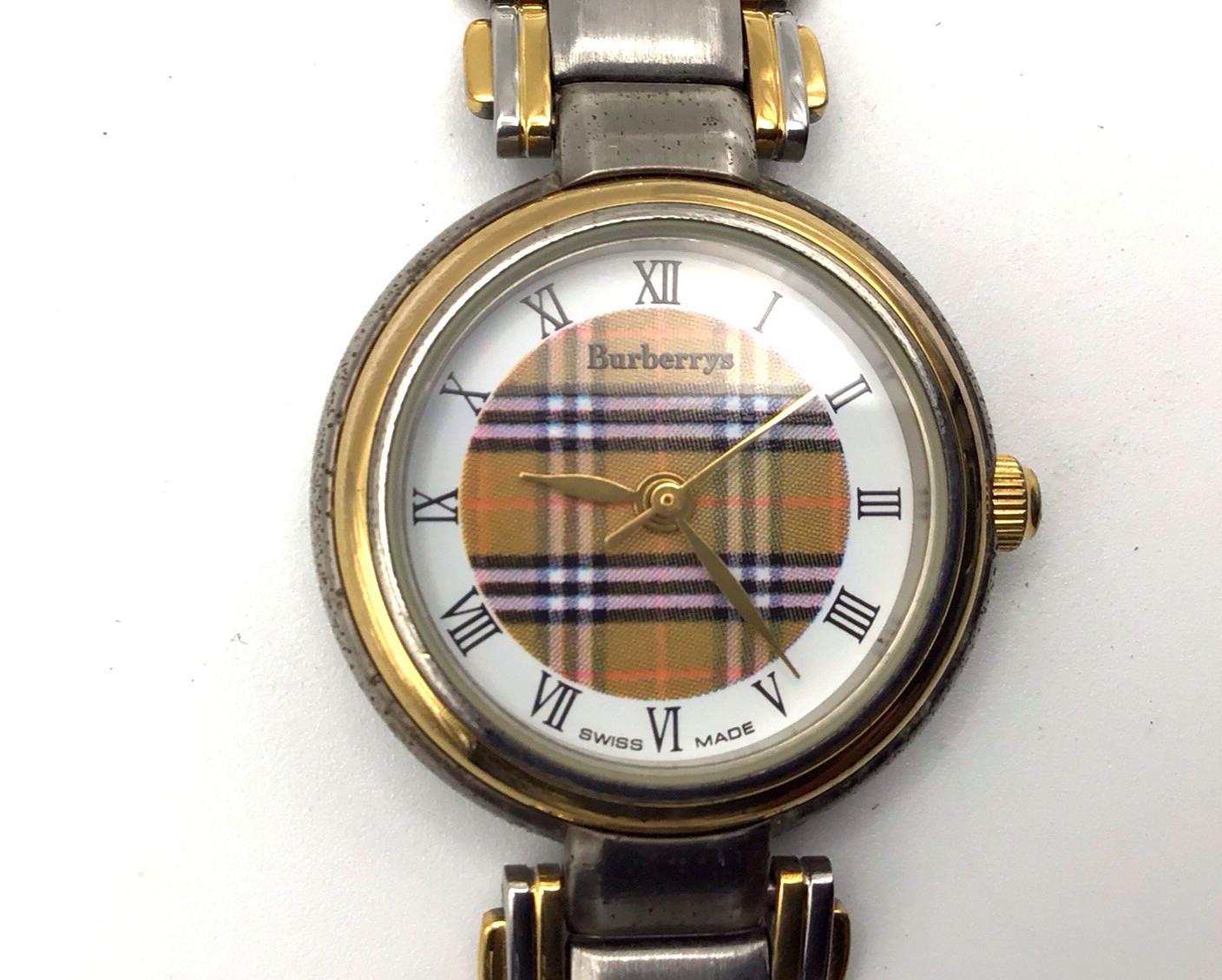 Burberry 11500L Nova Check Dial Ladies Watch Swiss Made Vintage Style