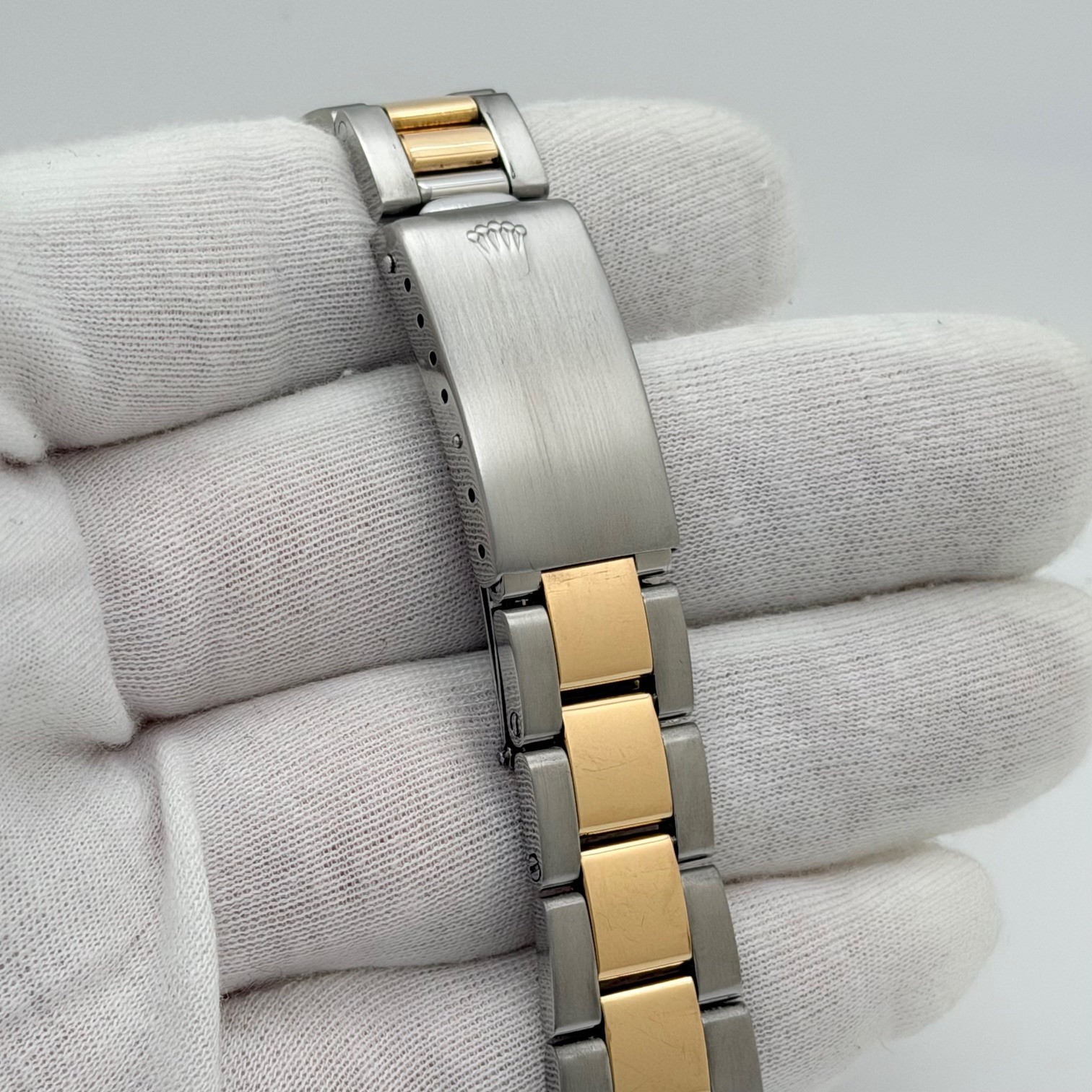 Rolex Date 1505 34mm Champagne Diamond Dial 18k Yellow Gold Stainless Steel