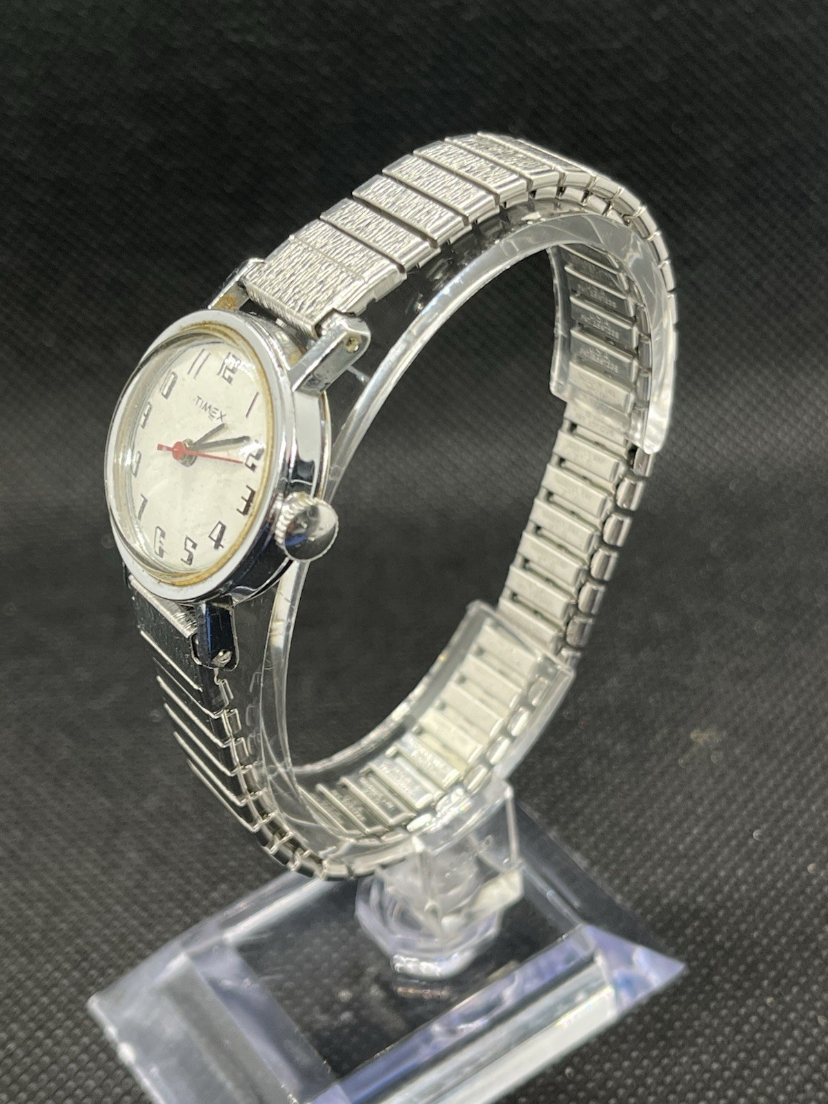Timex Women’s Vintage 1960s Manual Wind 7J Silver Stretch Bracelet White Dial