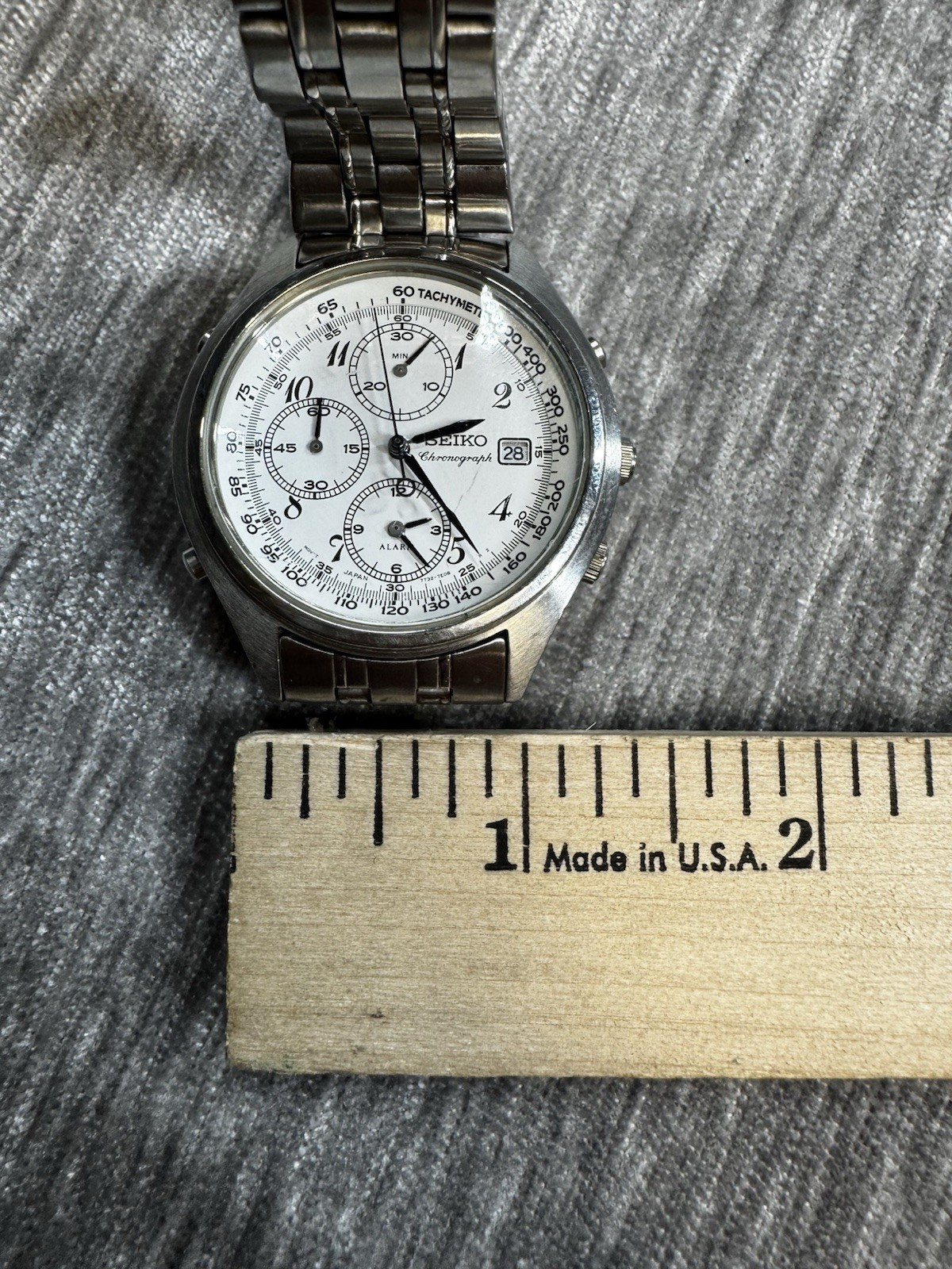 Vintage Seiko Chronograph Quartz White Dial 7T32-7C60 Mens Classic Formal