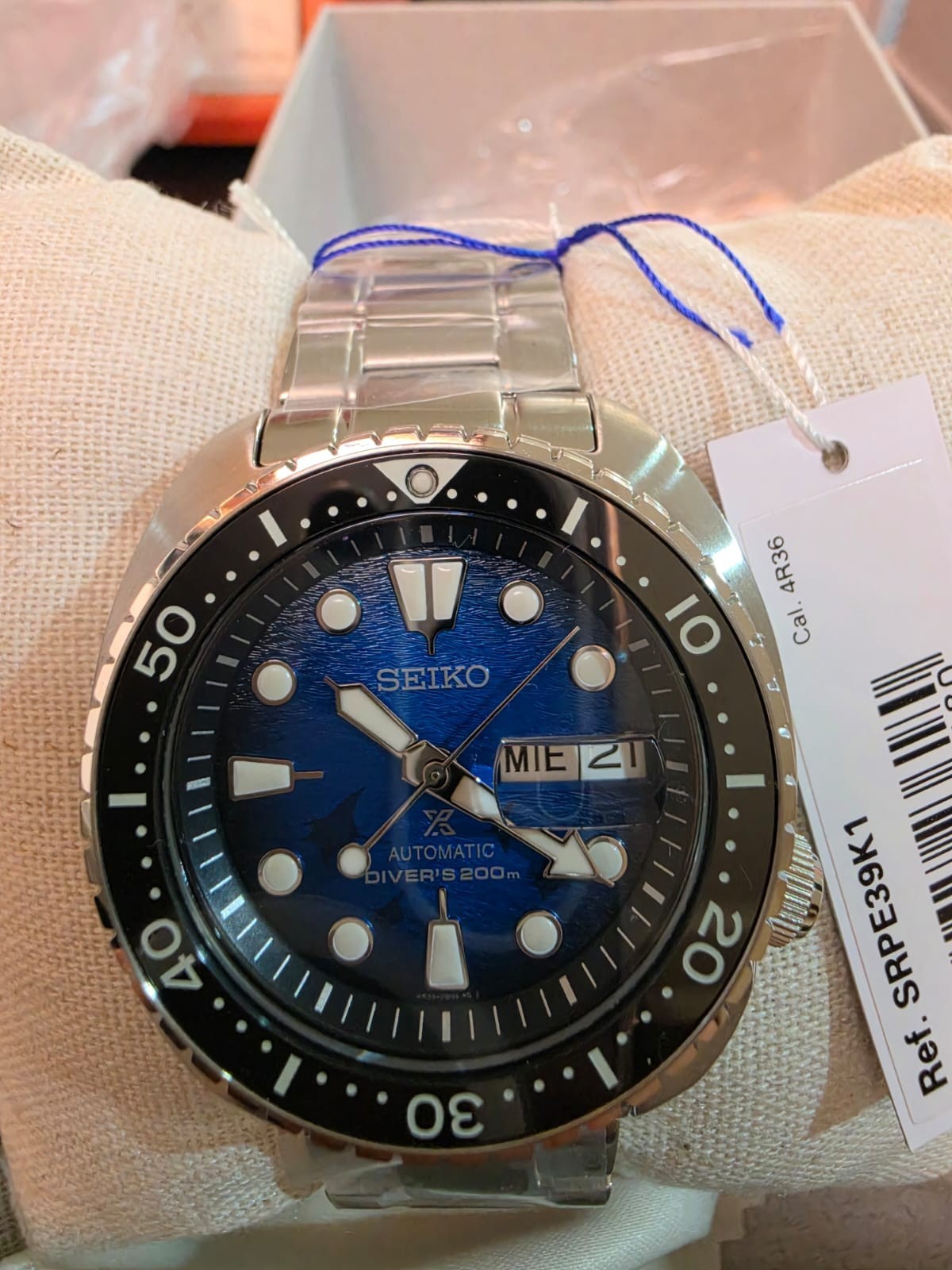 SEIKO ProspeX SRPE39K1 Turtle Automatic Watch Save the Ocean Diver’s 200m NOS
