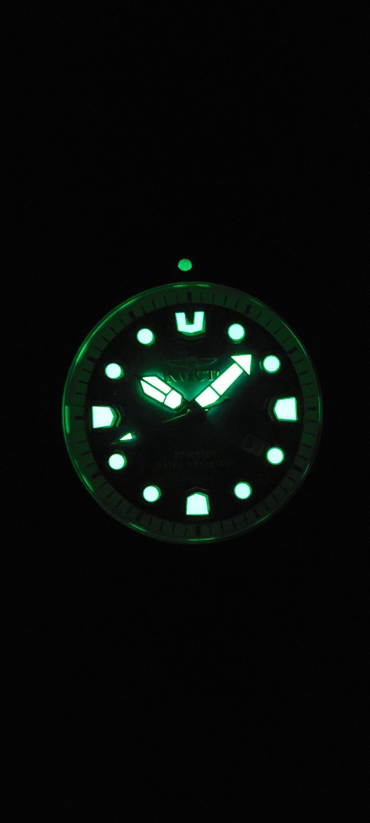 Invicta Mens Pro Diver Abyss 49545 Quartz Silicone Band Watch