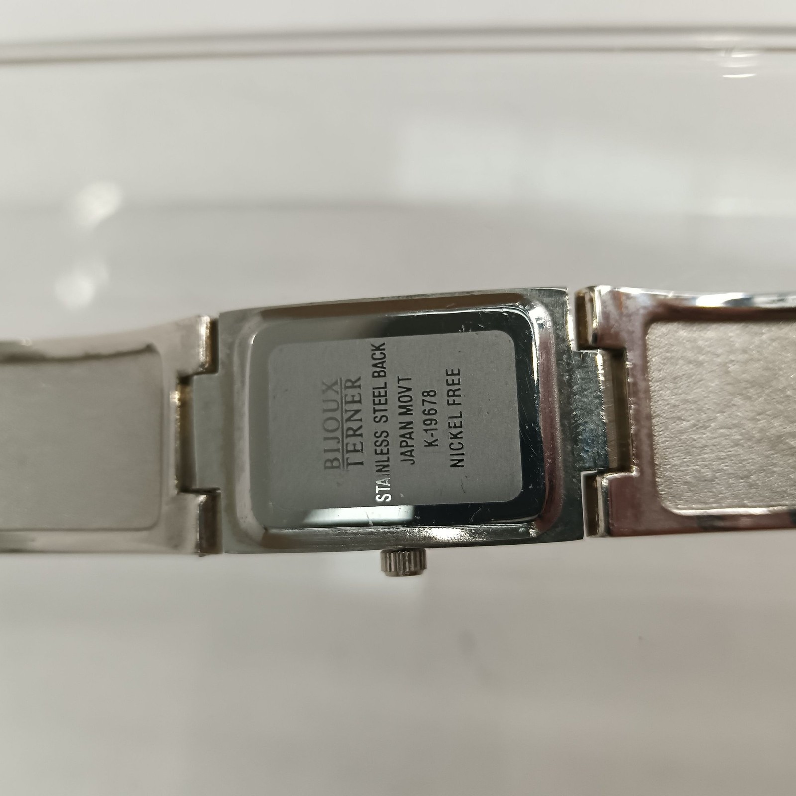 Terner Quartz Wristwatch Stainless Steel Damaged Face Spares and RepairsPreloved