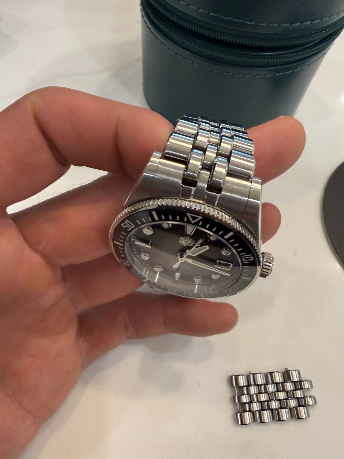San Martin SN0148 Enamel Black Vortex – 37.5mm Automatic Watch