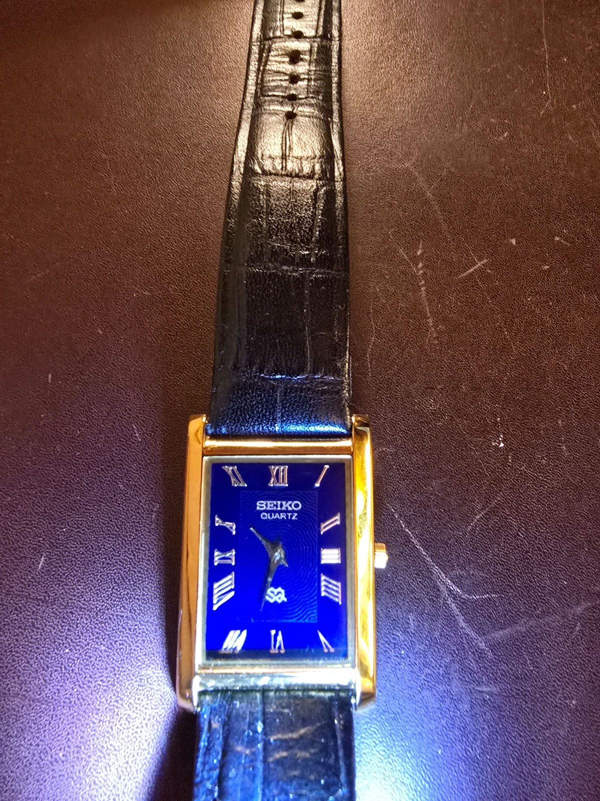 Seiko slim quartz classic blue face gentlemen’s classic watch