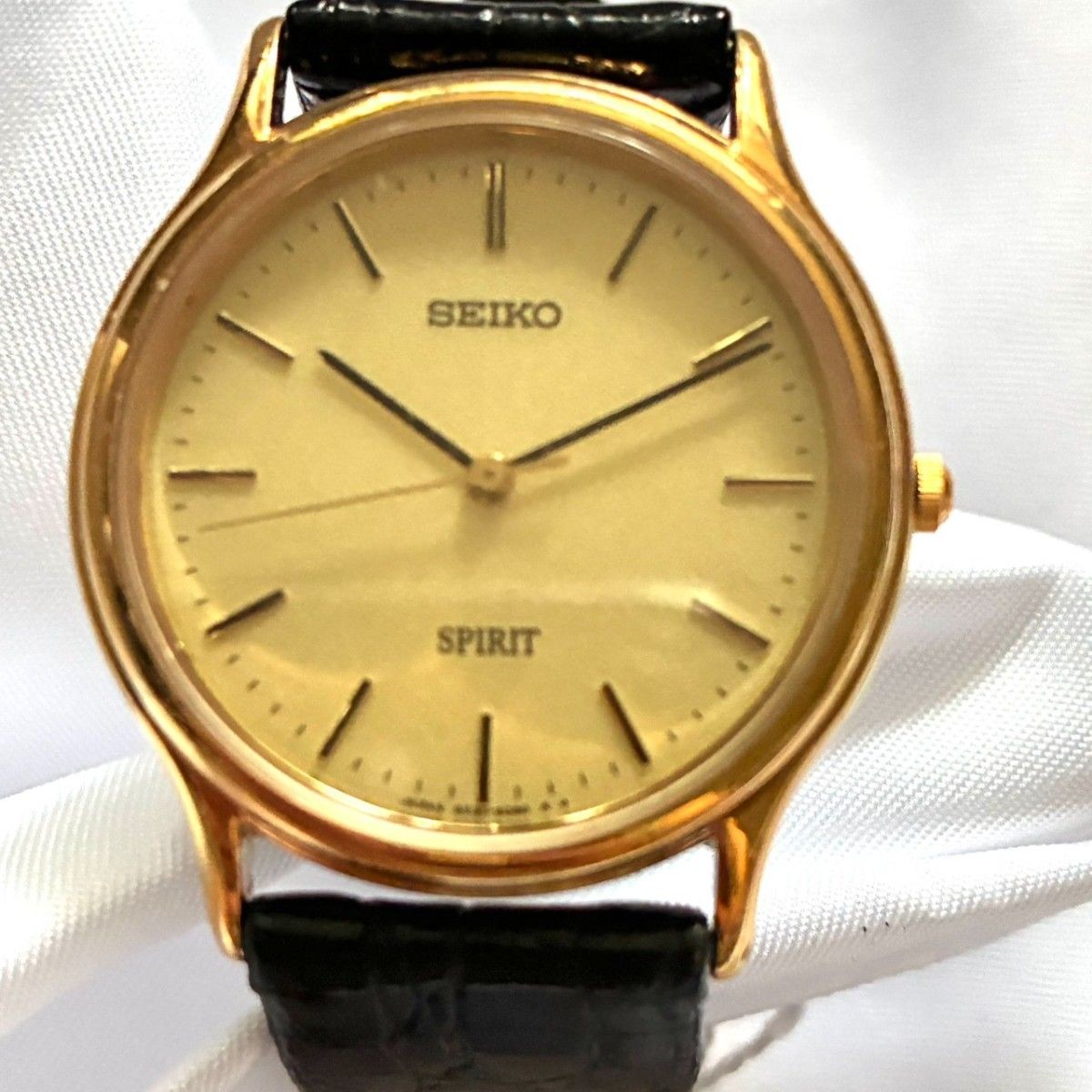 Working SEIKO Quartz Watch Spirit Gold Dial 5E31 6040 QZ