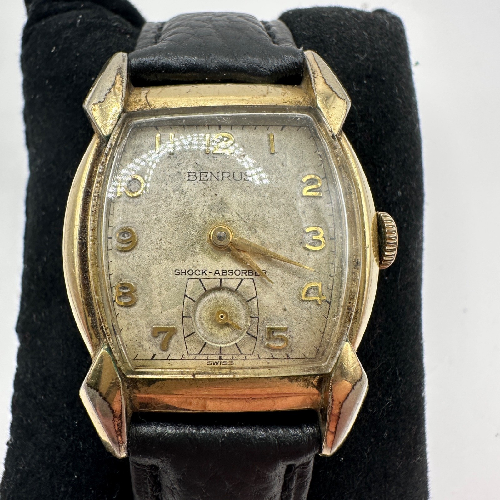 Benrus Vintage Men’s Watch Manual Wind 1950’s Running with New Leather Band