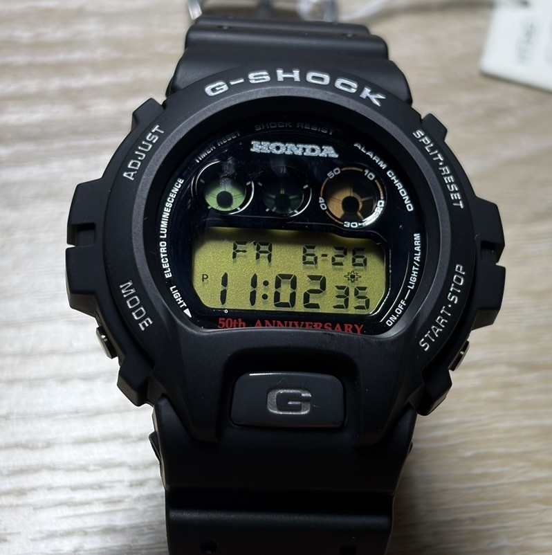 Unused item! Box with tag Casio G-Shock DW-6900 Honda limited 3rd black wing