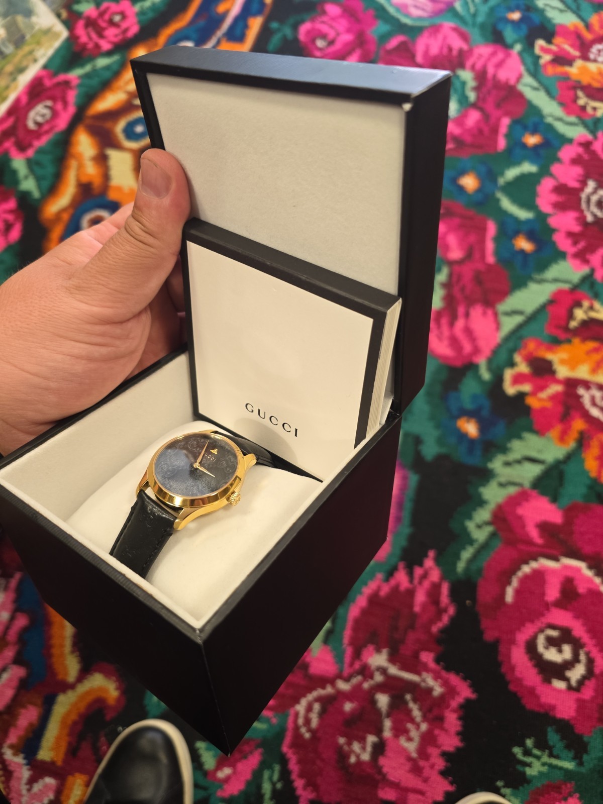 Gucci G-Timeless Unisex Wristwatch – YA1264034