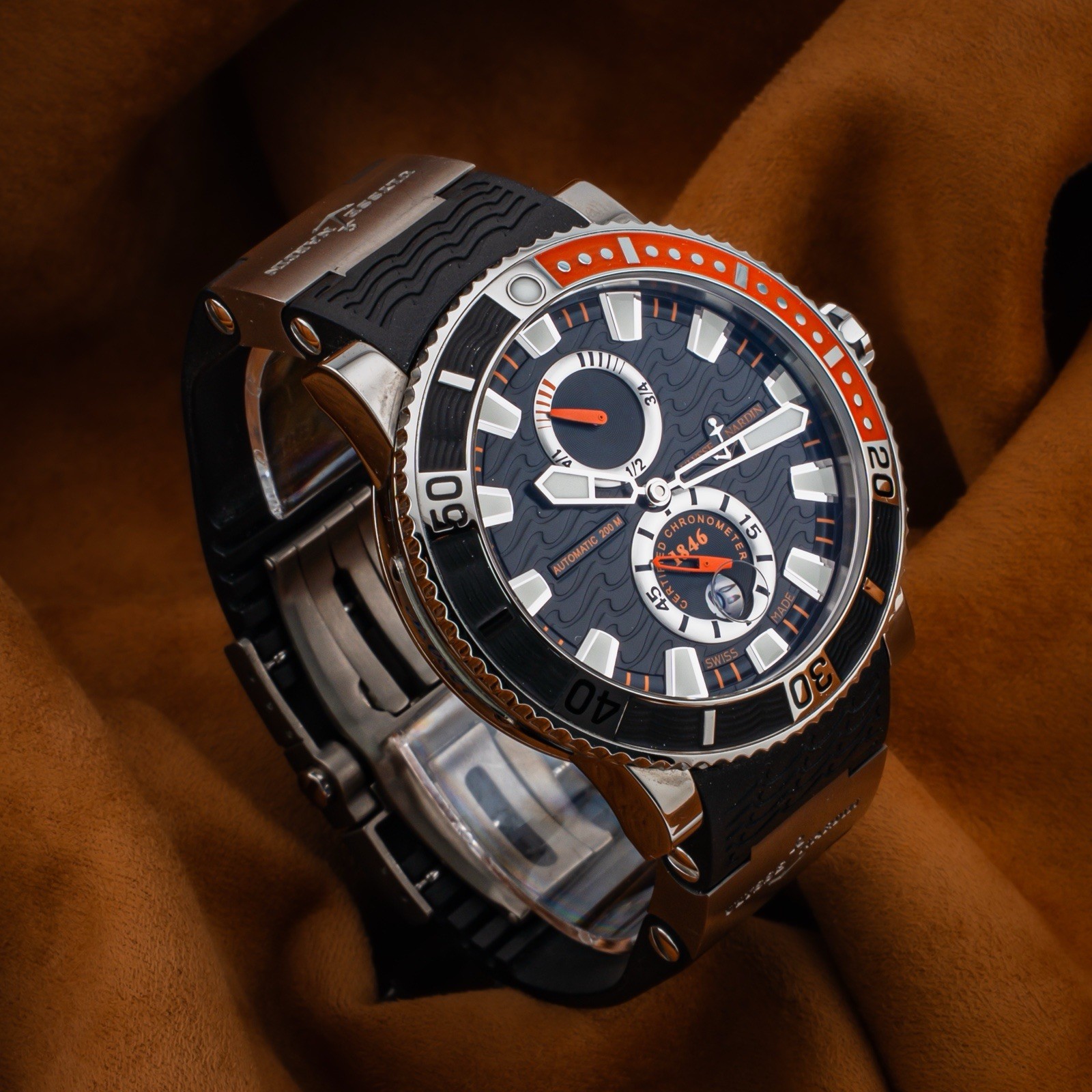 Ulysse Nardin Maxi Marine Diver Orange 45mm Limited Edition Excellent Condition