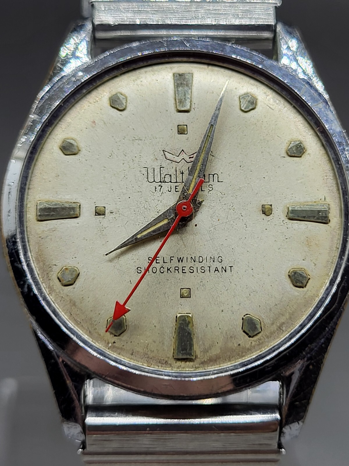 Vintage Waltham Chrome & Stainless-Steel Self-Winding Man’s Wristwatch Runs