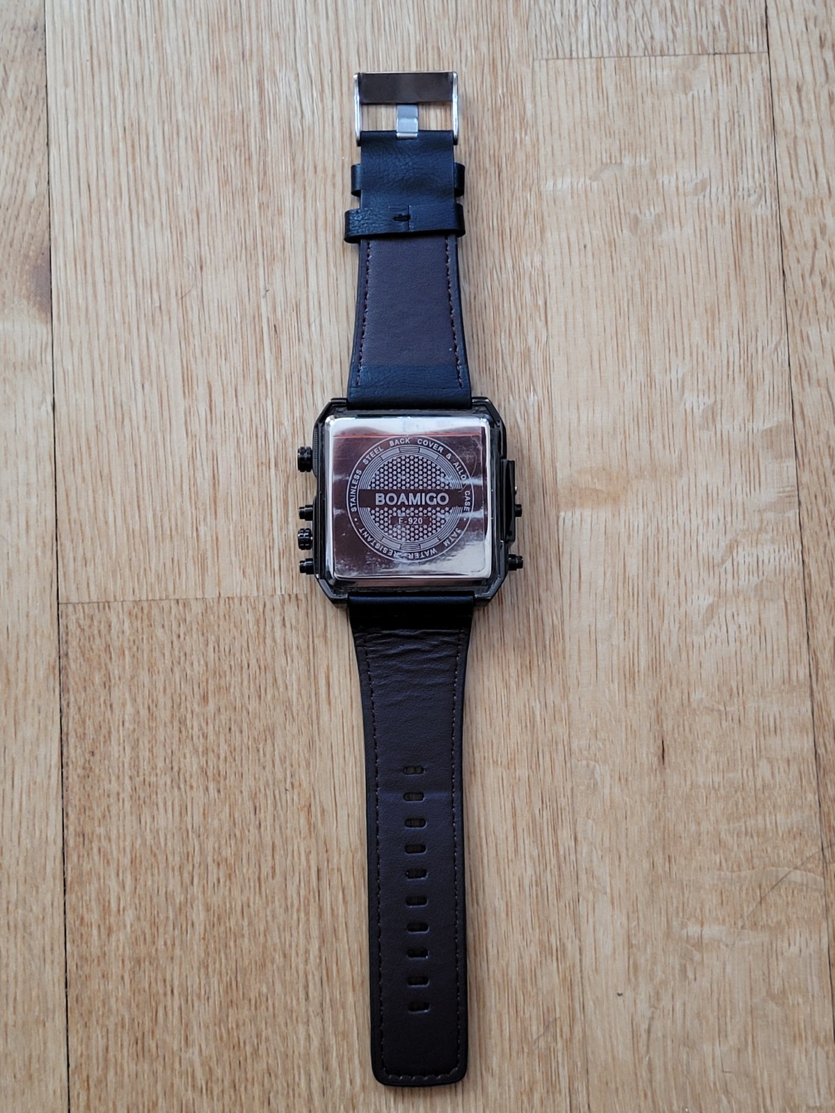 BOAMIGO Big Square Dial 3 TimeZone Stylish Watch For Men