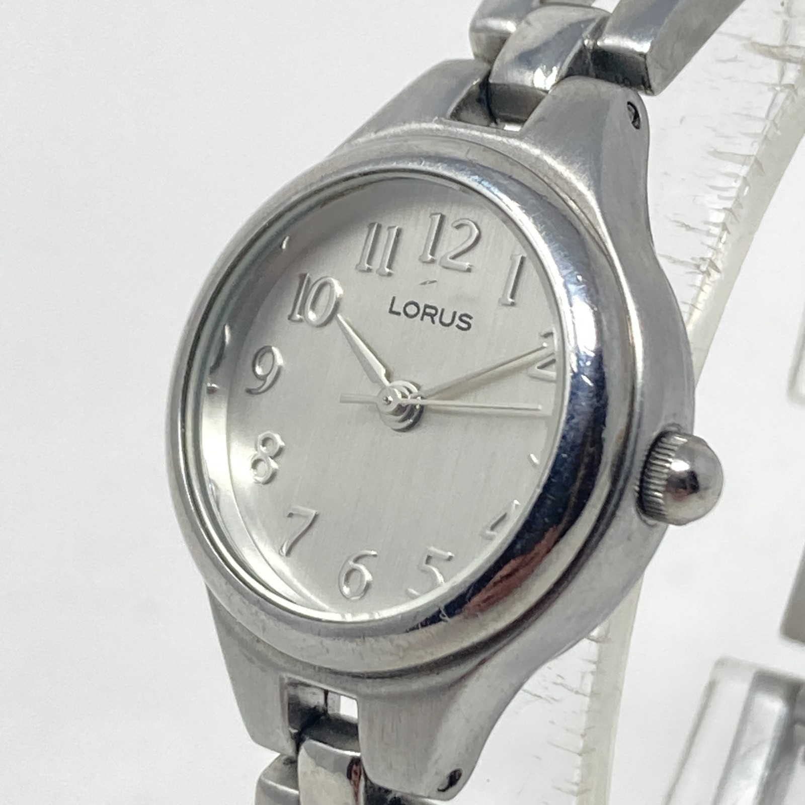 Lorus Women’s Watch 22mm Silver Tone Brushed Finish Classic New Battery 6.5″