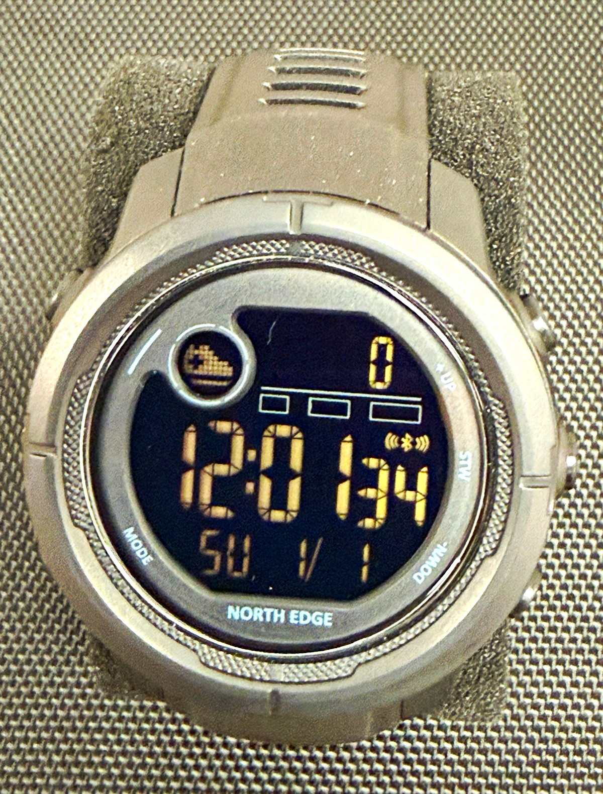 NORTH EDGE Mars 5 Digital Quartz Sport Watch Alarm Black Resin Two-Piece Strap
