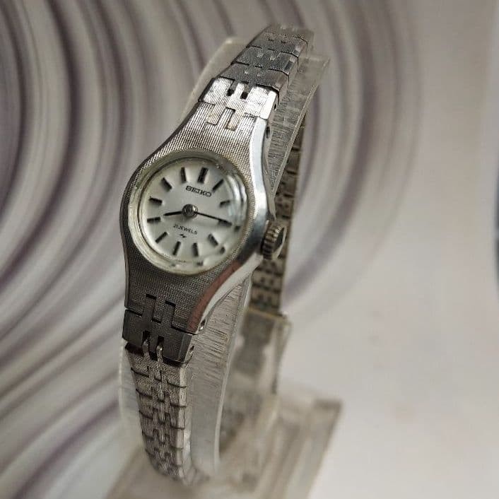 Antique Seiko women’s watch with engraved and decorated bracelet.