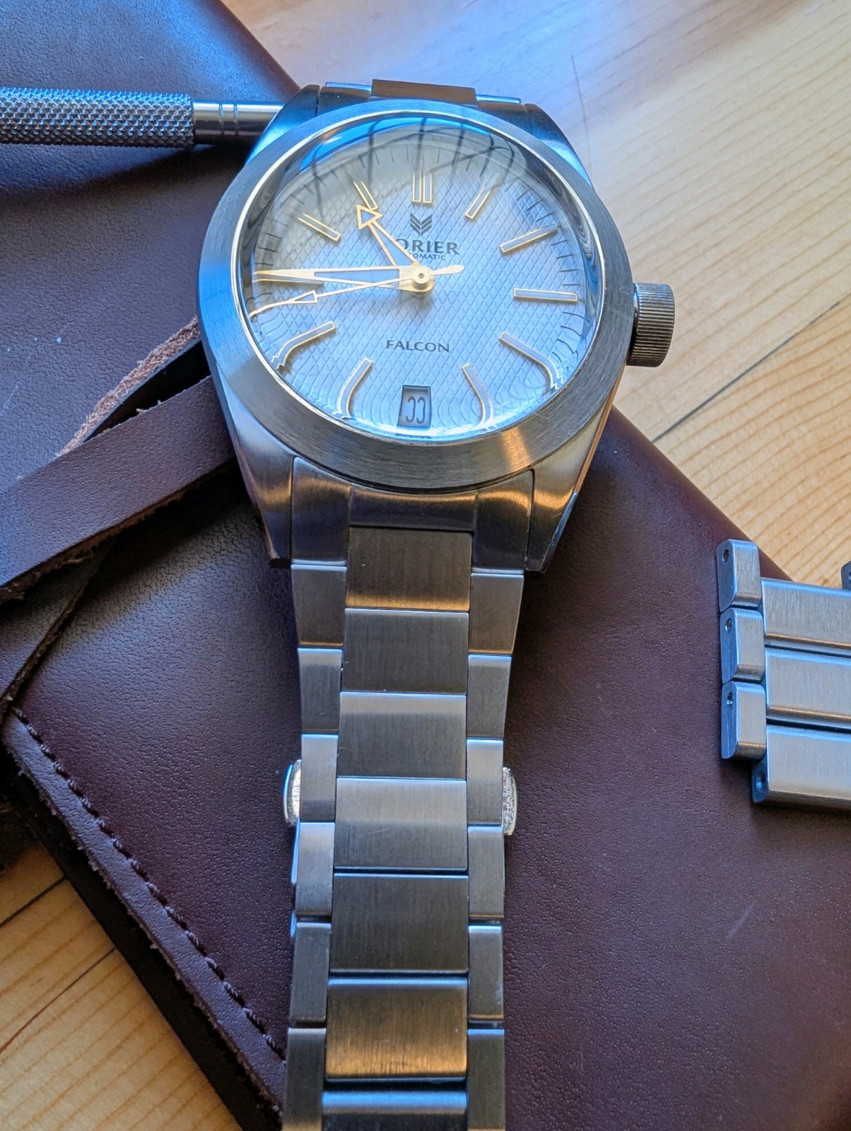 Lorier Falcon Series 1 Silver White & Guilt Dial 39mm