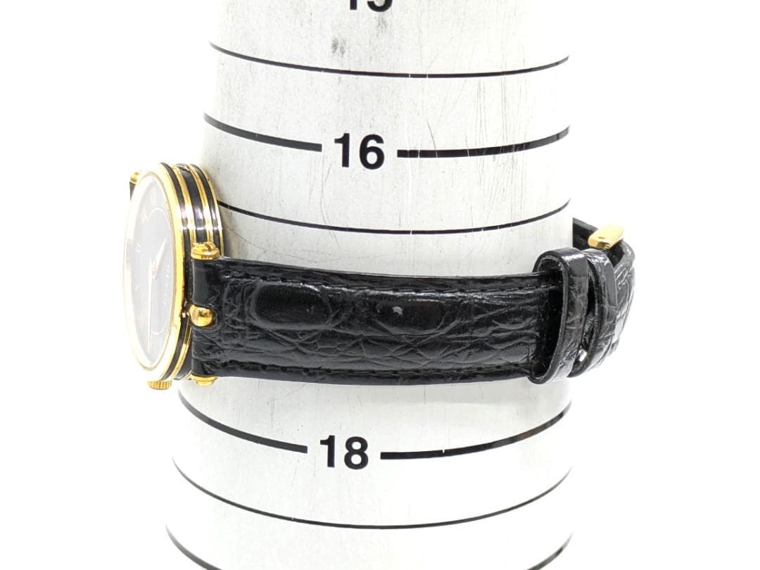 Gucci Men’s Quartz Watch Black Gold 2-Hand Japan Working New Battery 071176
