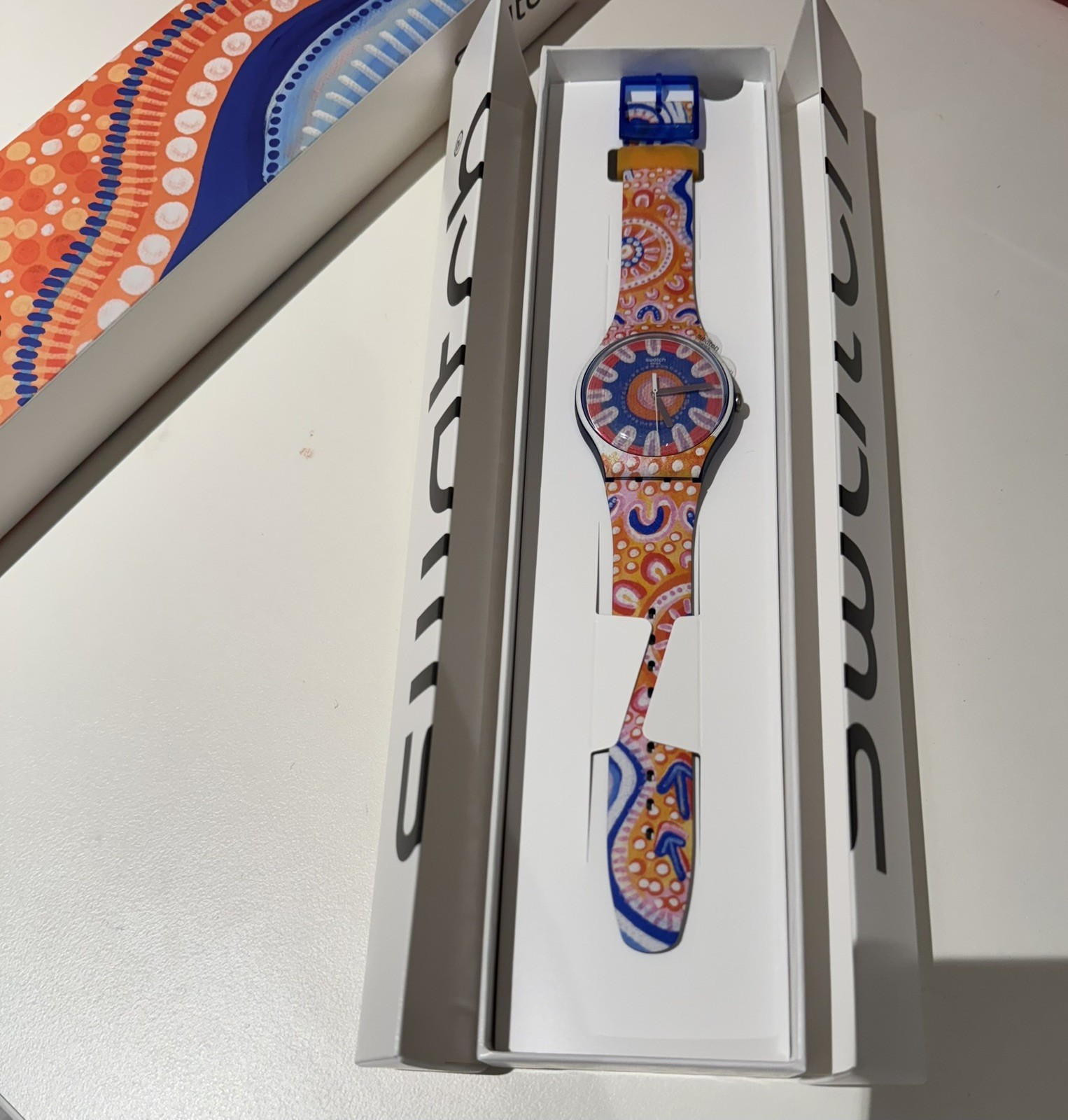 Swatch SUOZ367 – Tirrike – Australia special edition