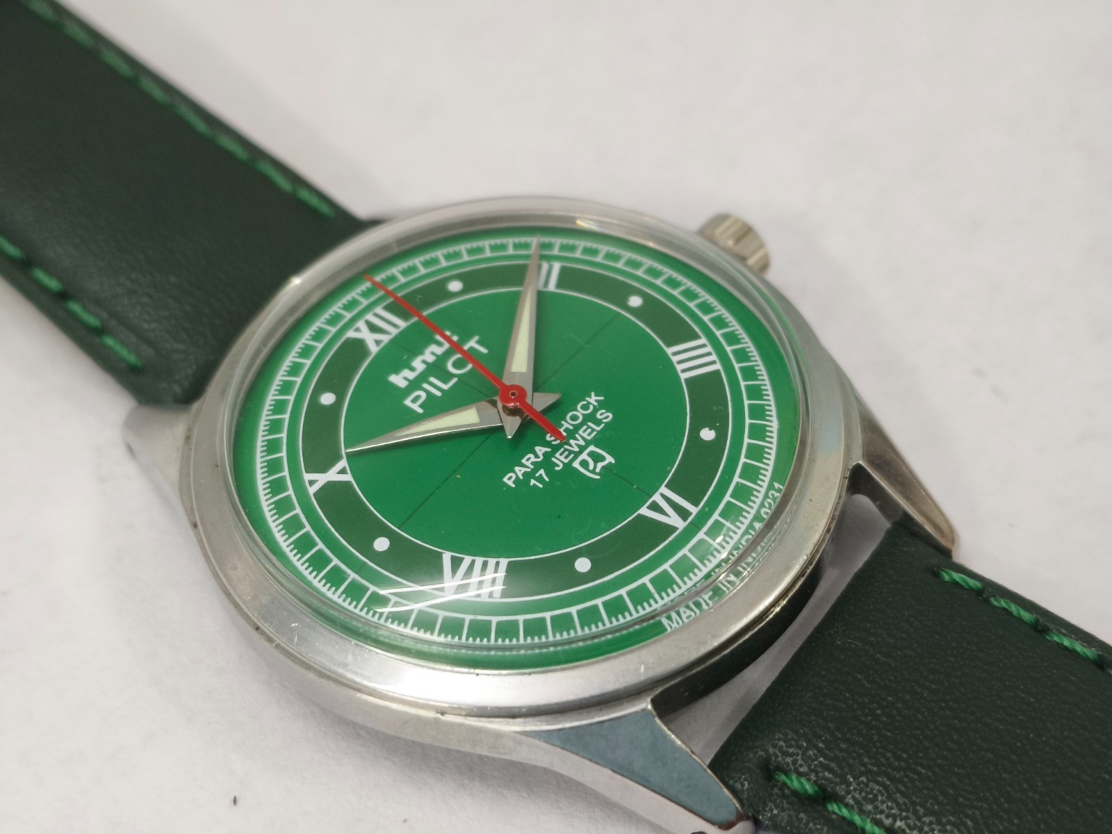 Vintage HMT Pilot Green 17 Jewels Mechanical Hand Winding Men’s Wrist Watch