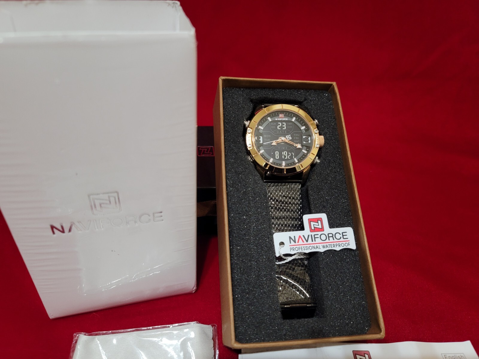 NAVIFORCE Digital/ Watch Men’s Watches Stainless Steel NF-9153M