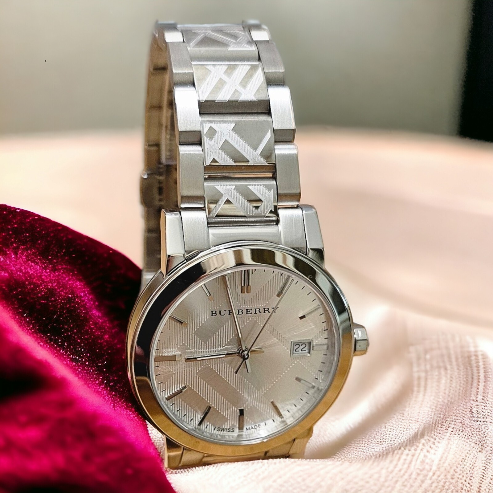 ⭐Burberry® BU 9037 Unisex 38mm Engraved Silver ⭐