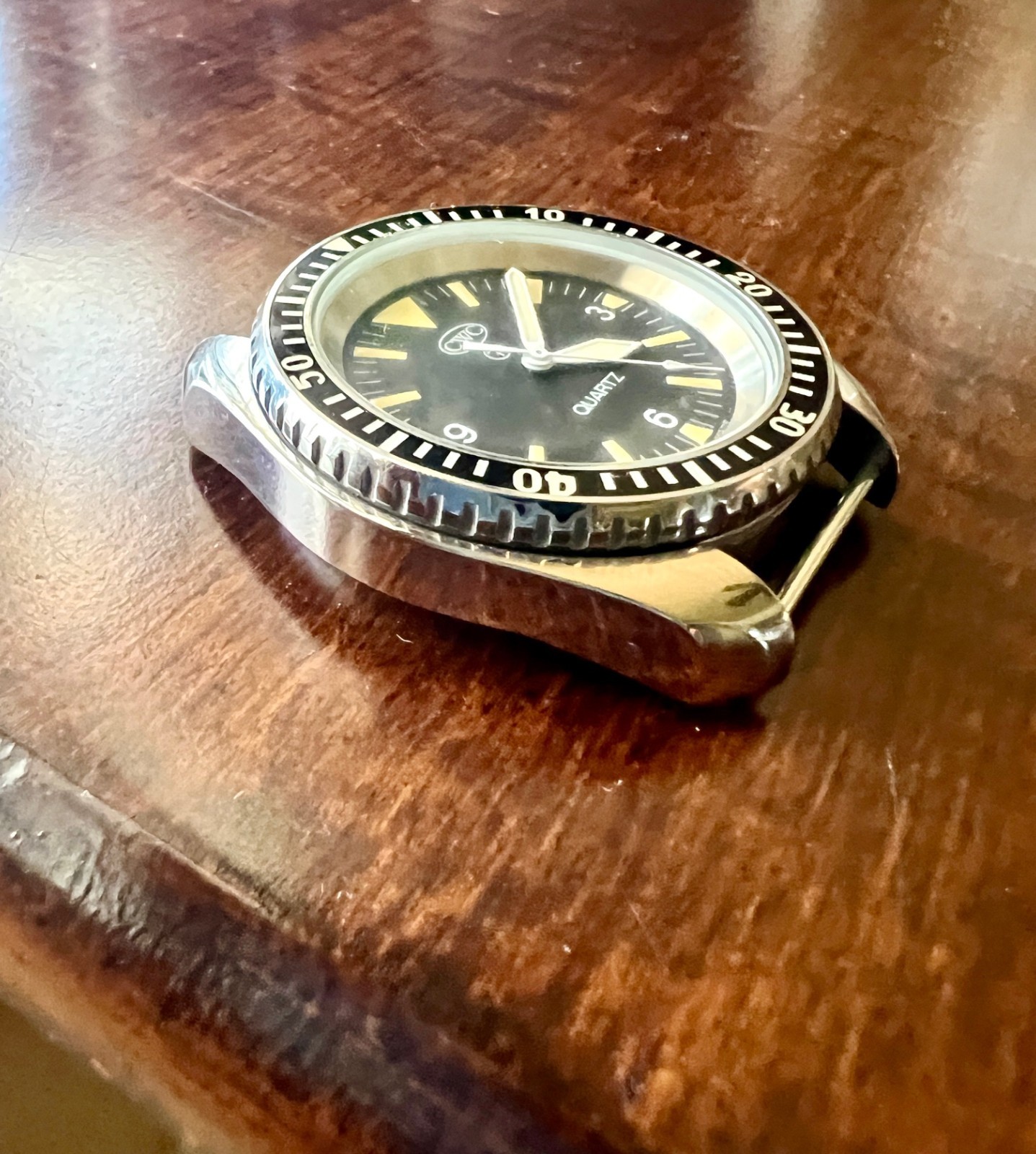 CWC 1983 RN Divers Quartz Re-Issue RN300-83 QM60, Royal Navy Diver. Box & Papers