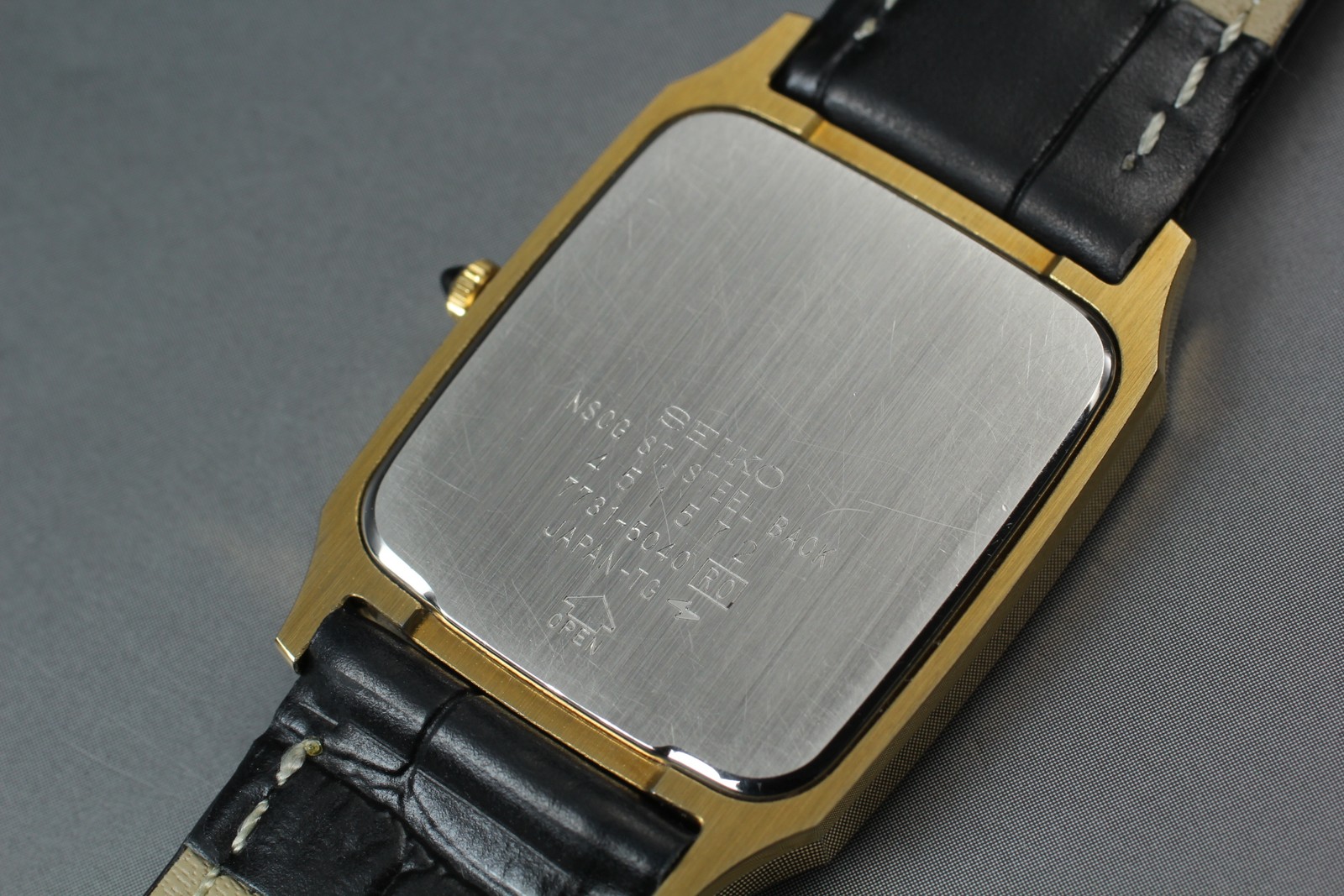 [Near MINT] Seiko Dolce 7731-5040 Gold Dial 27mm Quartz Men’s Watch From JAPAN