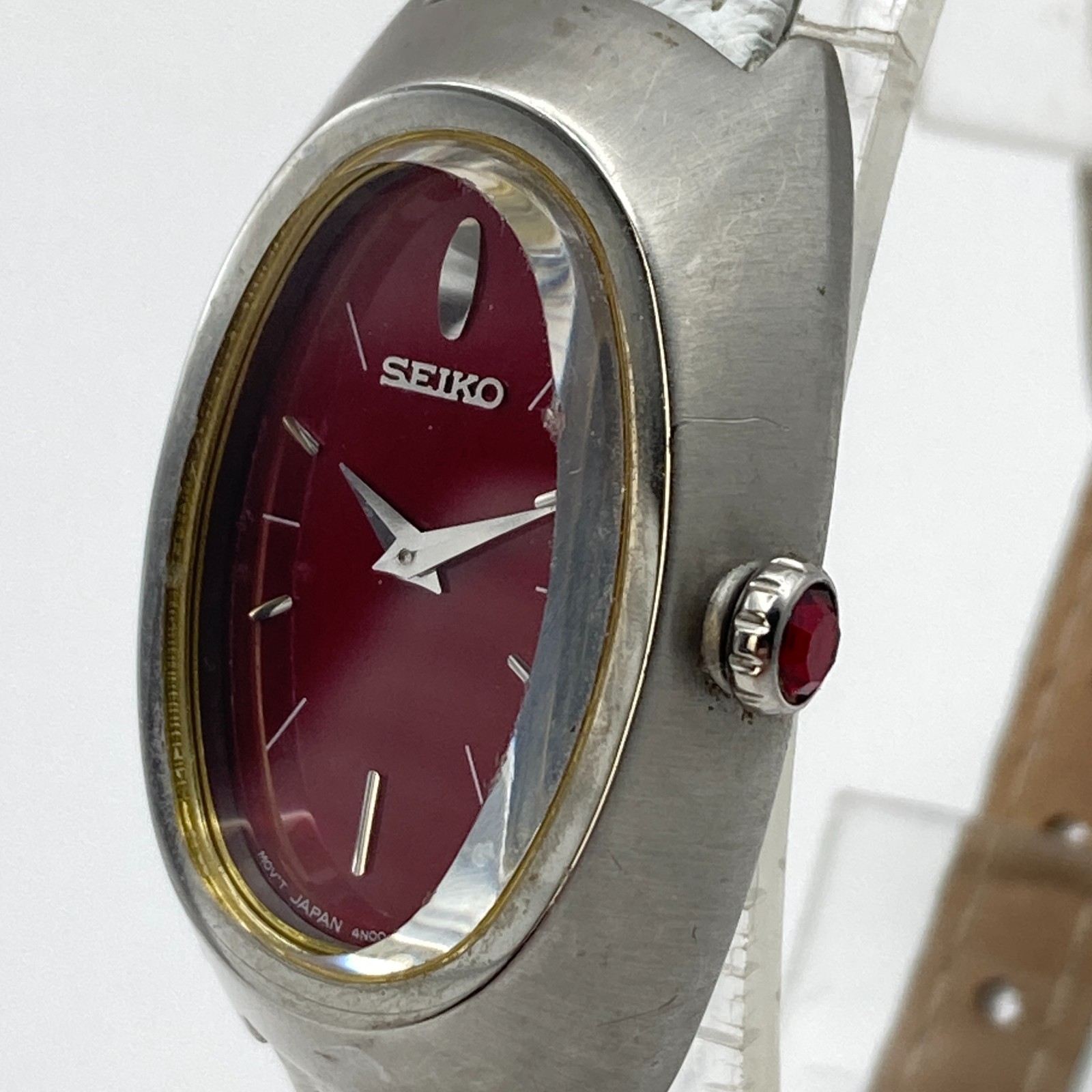 Vintage Seiko Women’s Watch READ Silver Tone 4N00-6989 Burgundy Dial New Battery
