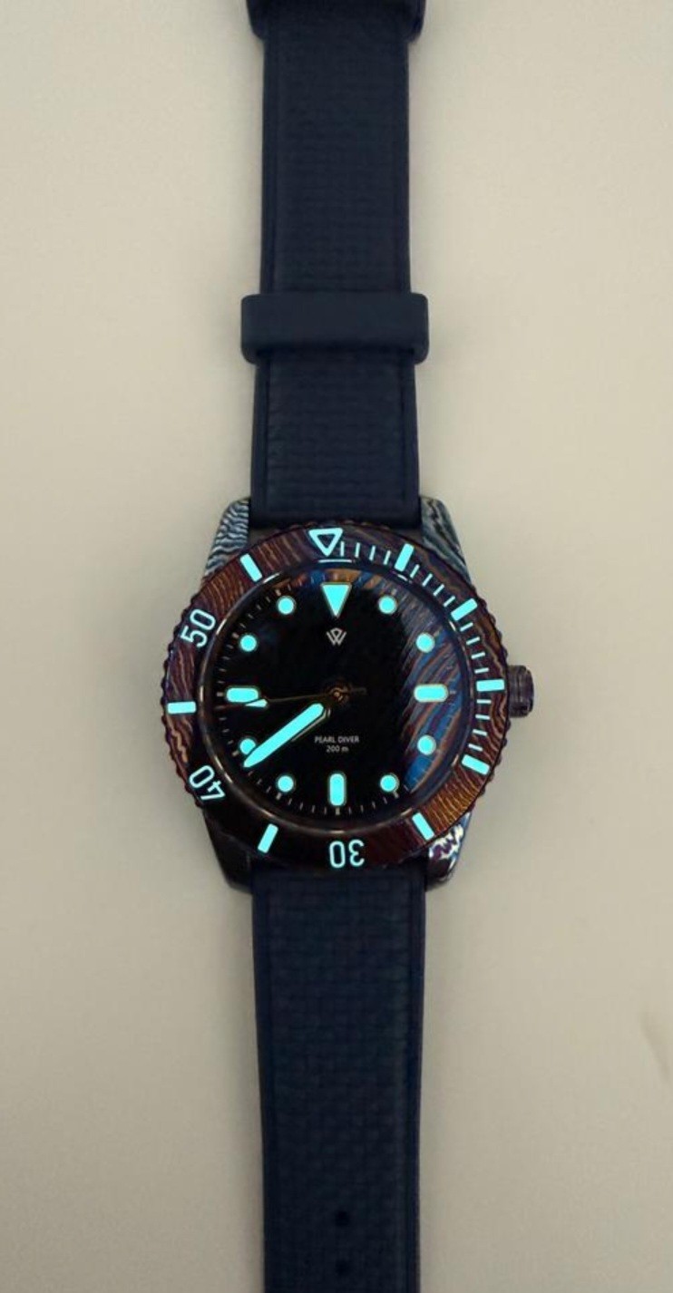 Wicked Pearl Diver Automatic