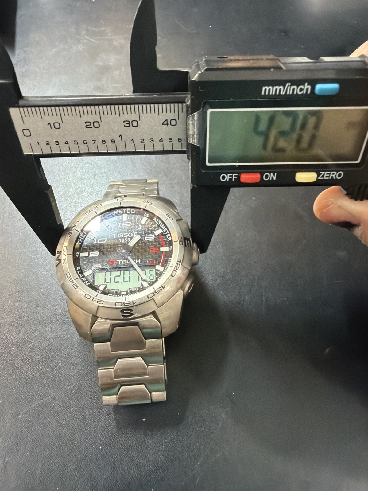 Tissot T-Touch Titanium Carbon Fiber Dial Men’s Watch – Z253/353 with Box & Docs