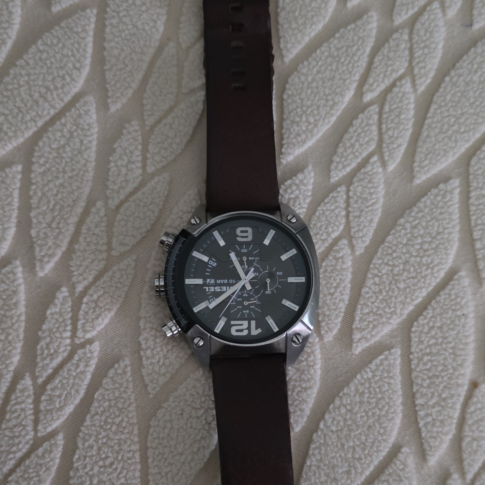 Diesel Men’s Chronograph Quartz Watch Black Dial Brown Leather Strap Date