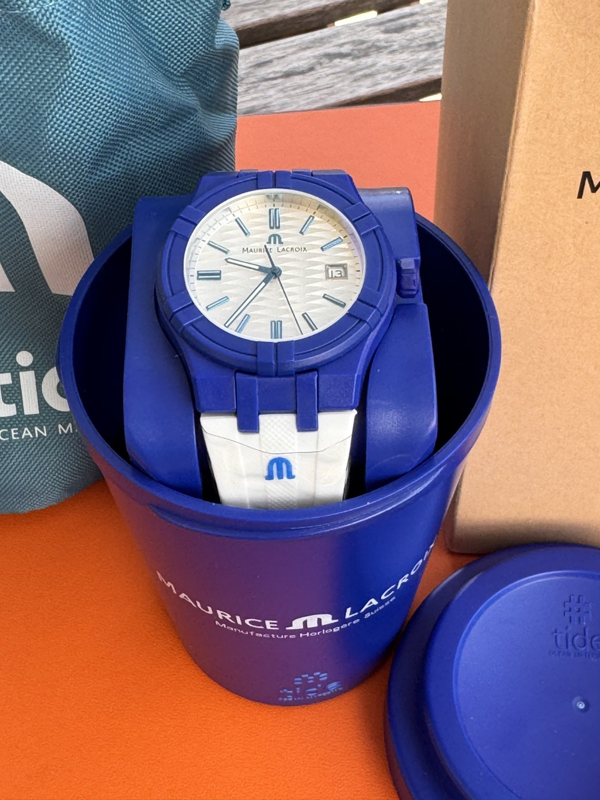 Maurice Lacroix AIKON #tide 40mm Quartz White AI2008-BBB11-300-0 Full Set BNIB