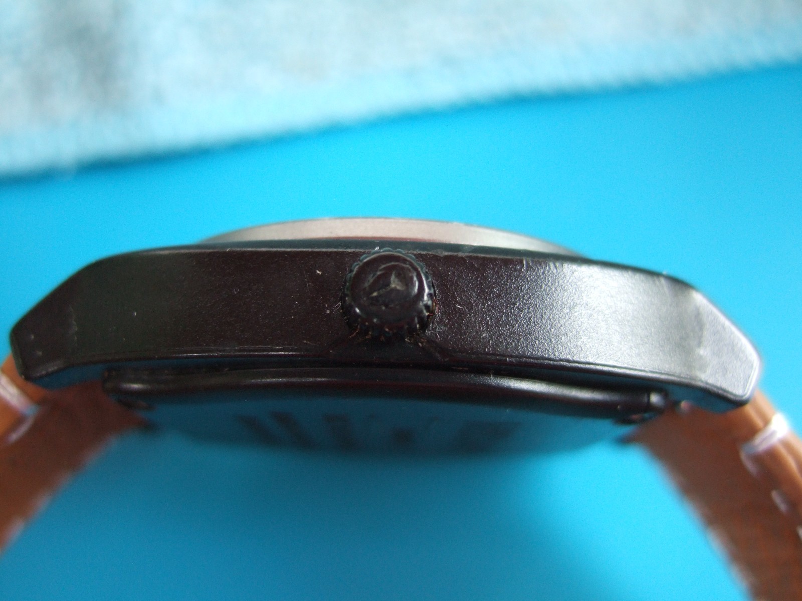 Men’s Nixon Minimal “The Time Teller” Black Polycarbonate watch!