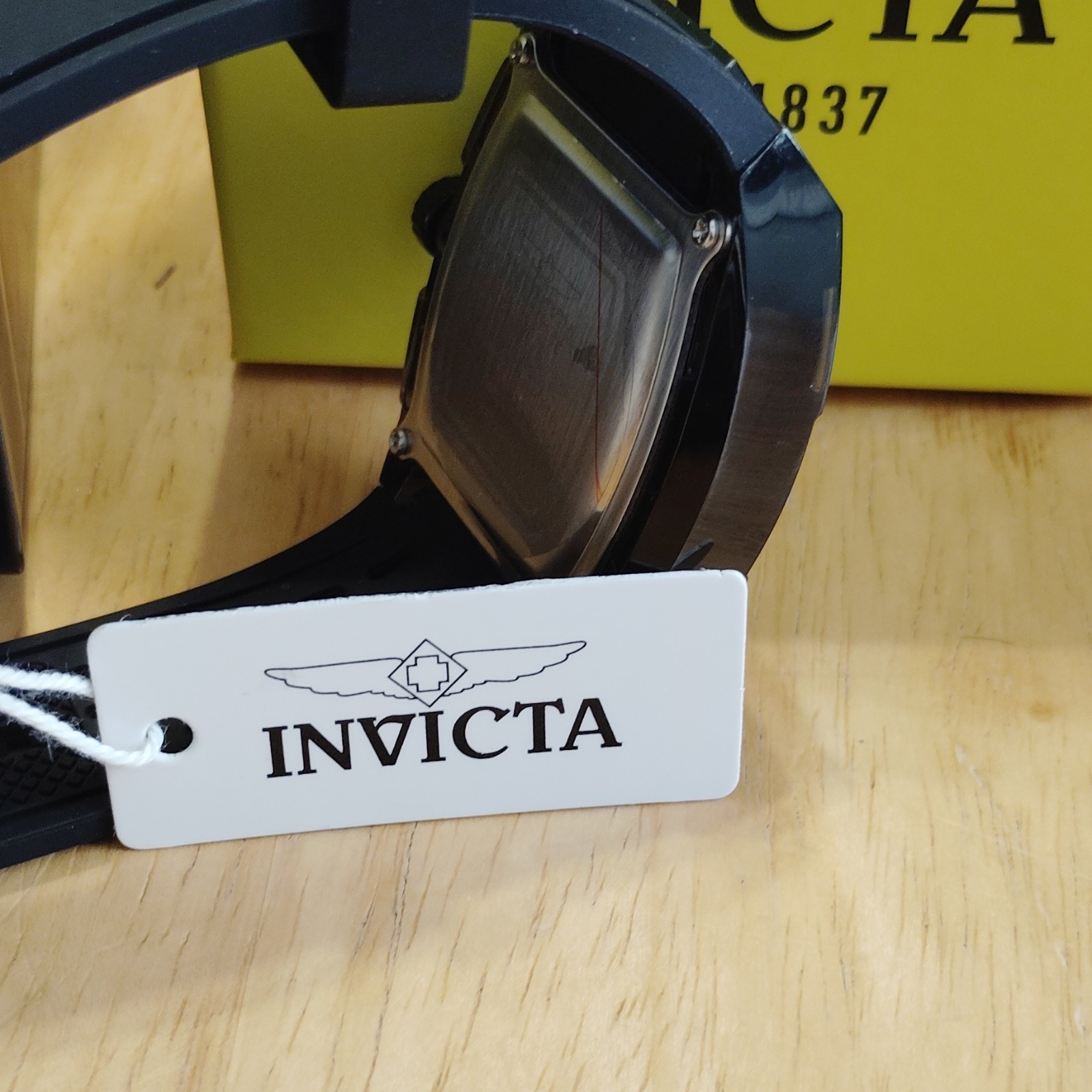 Invicta Sport Men’s Analog Quartz Chronograph Date 3ATM Black Rubber Strap